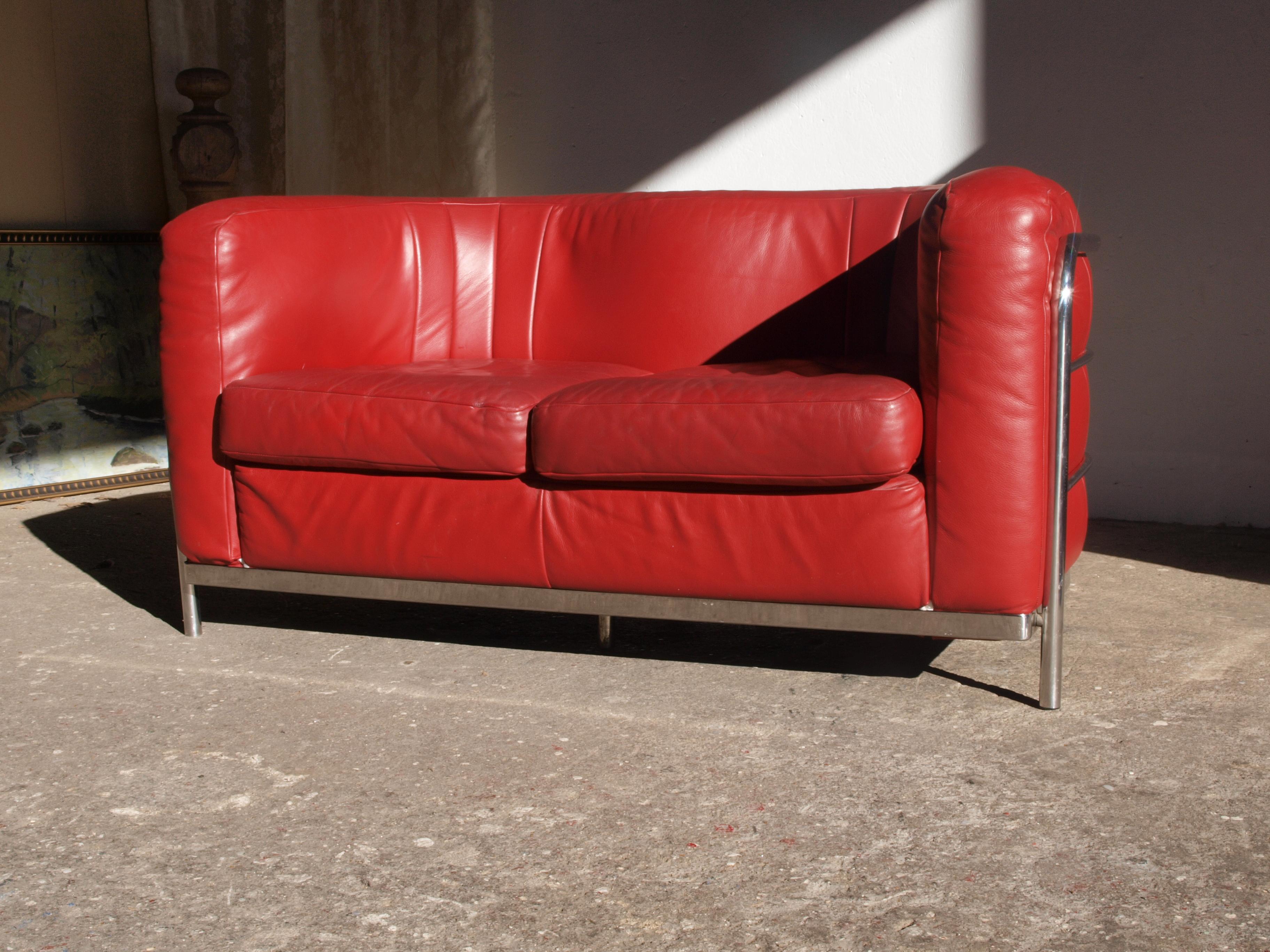 Leather Zanotta Onda Sofa Classic Italian Design For Sale