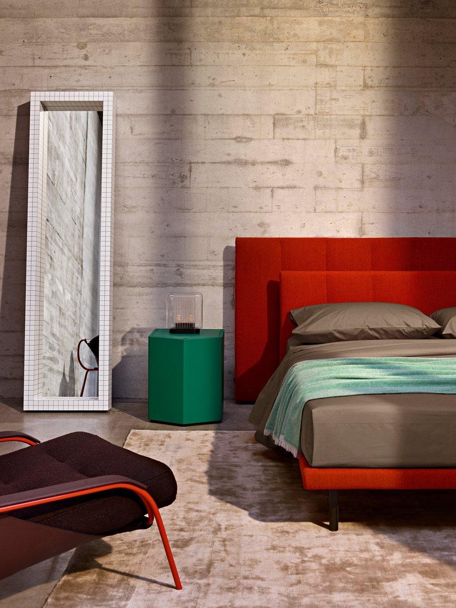 Zanotta Quaderna 476 Mirror by Superstudio For Sale 1