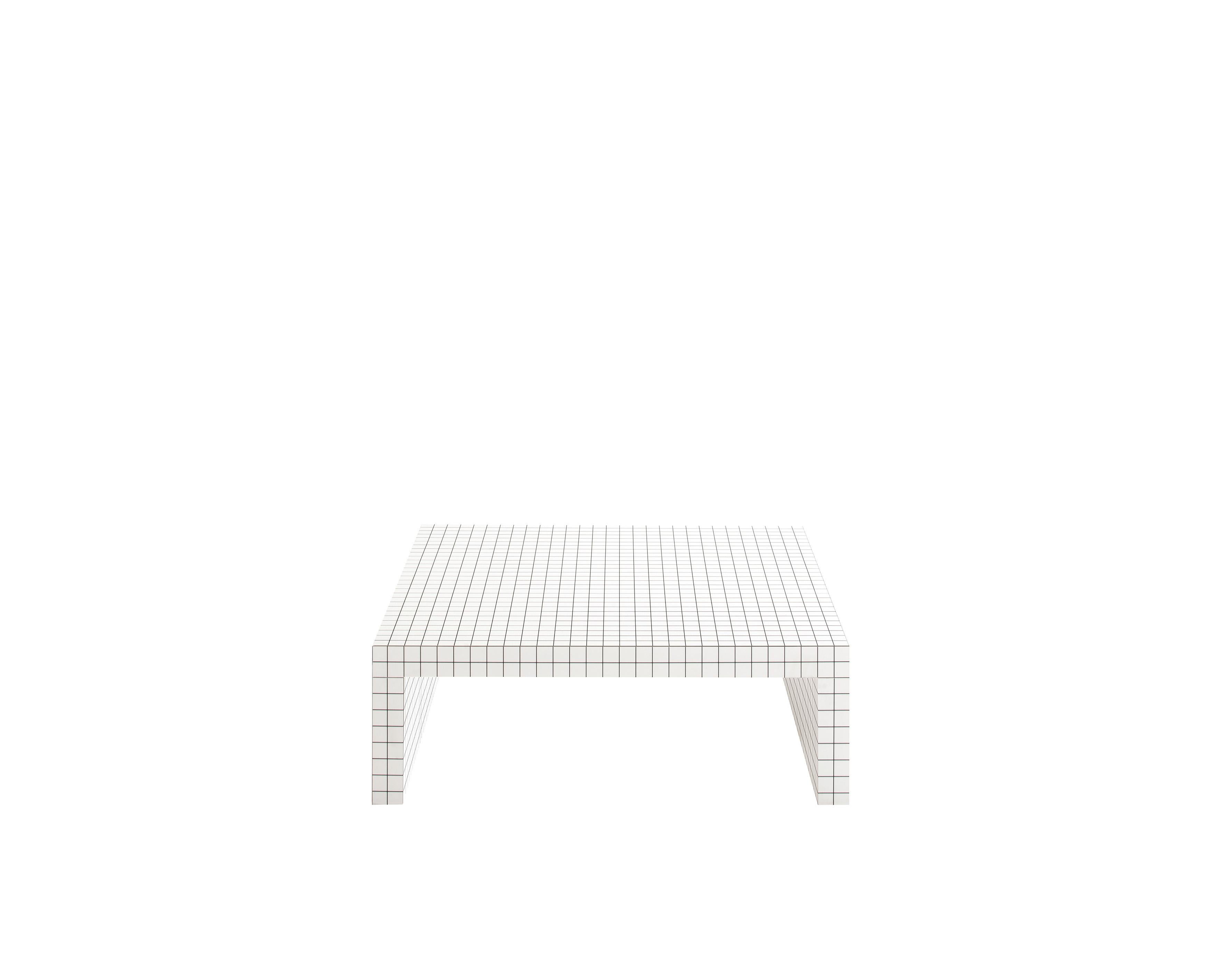 XXIe siècle et contemporain Petite table Zanotta Quaderna 656 en stratifié de plastique blanc par Superstudio en vente