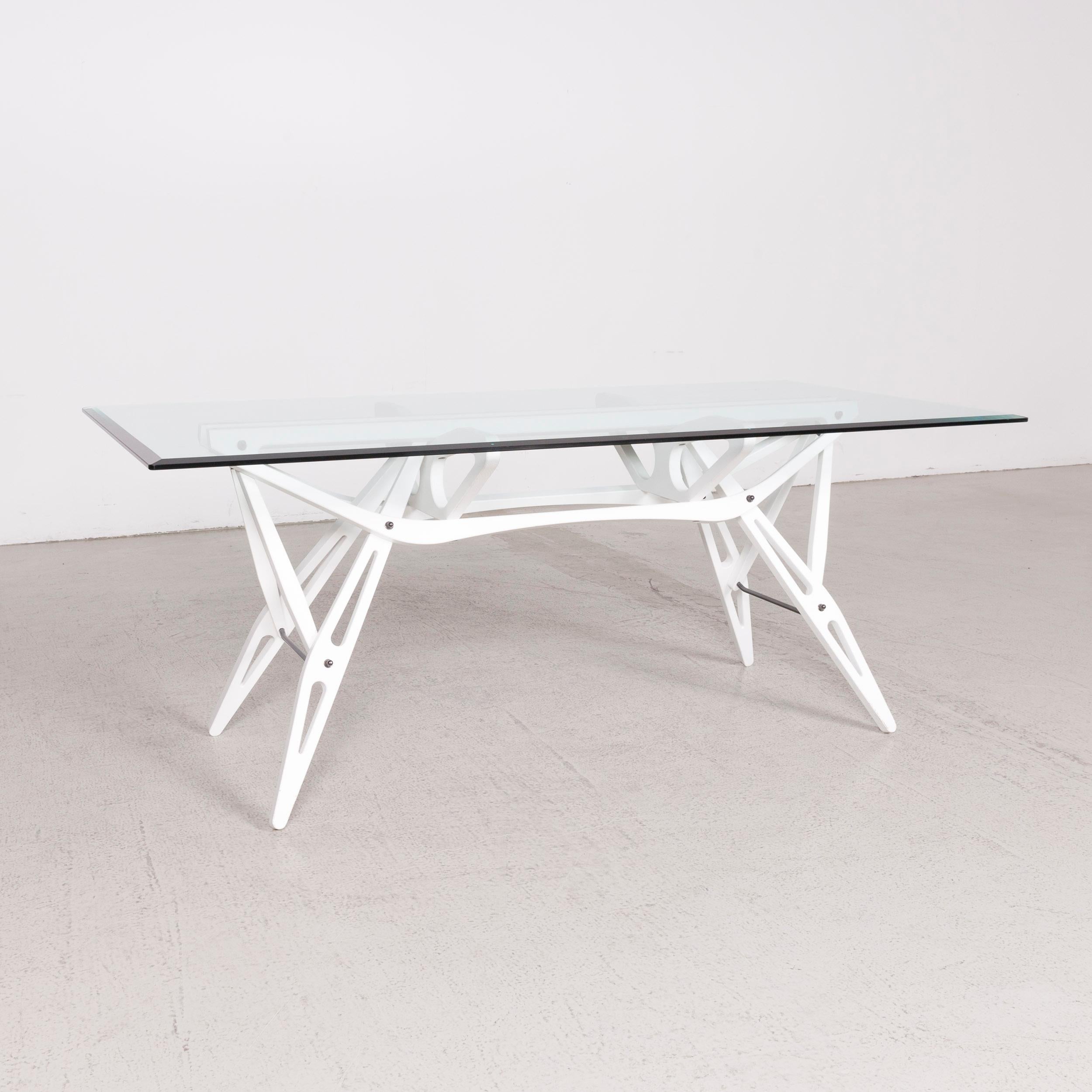 Zanotta Real Designer Glass Table White In Good Condition For Sale In Cologne, DE