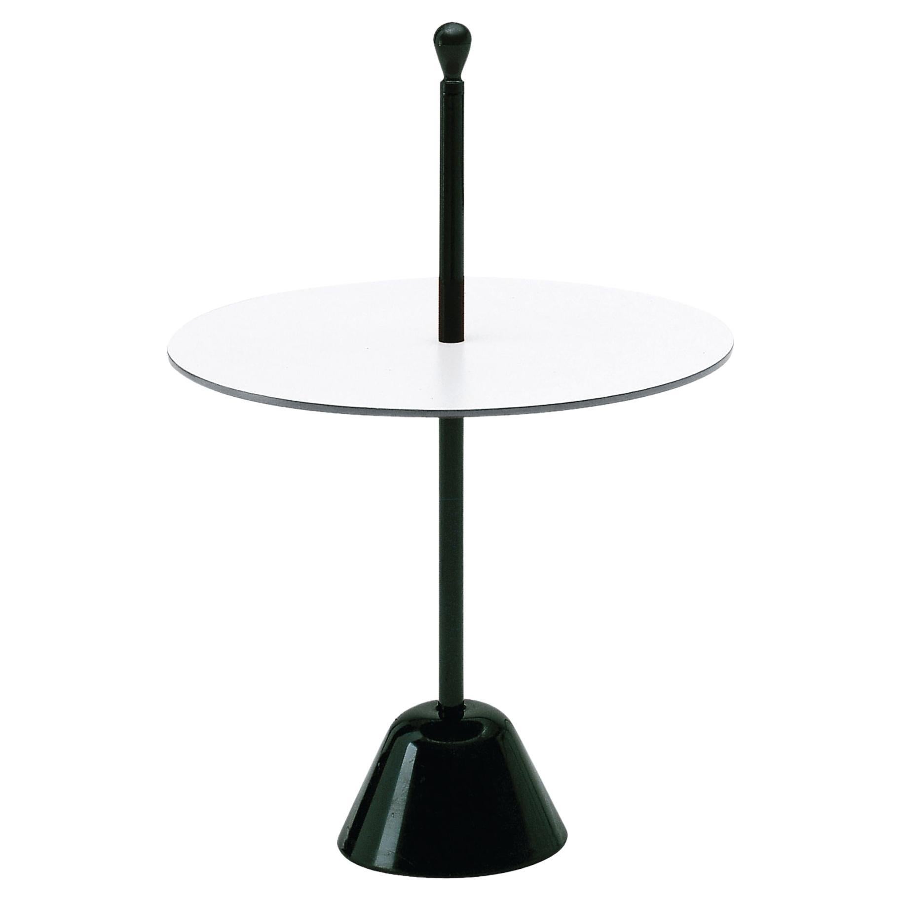 Table basse Zanotta Servomuto avec plateau blanc et cadre en acier noir