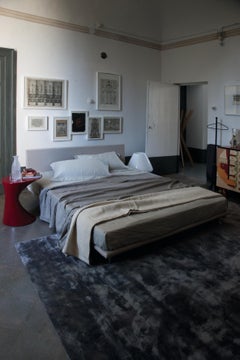 Zanotta Servonotte Clothes Stand in Black Steel Frame by Achille Castiglioni