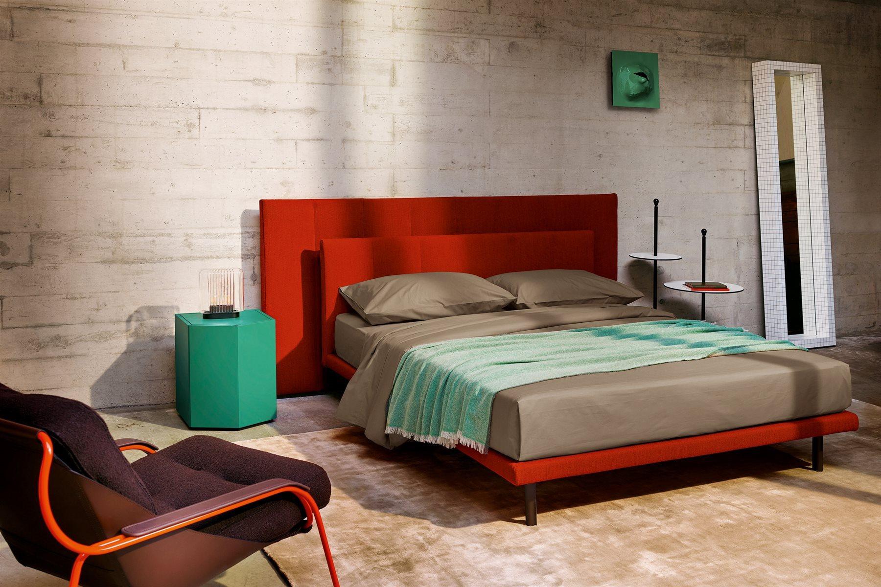 Zanotta Set of Two Servomuto Side Tables by Design Achille Castiglioni For Sale 8
