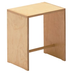 Sgabello Zanotta Sgabillo con struttura verniciata naturale di Max Bill