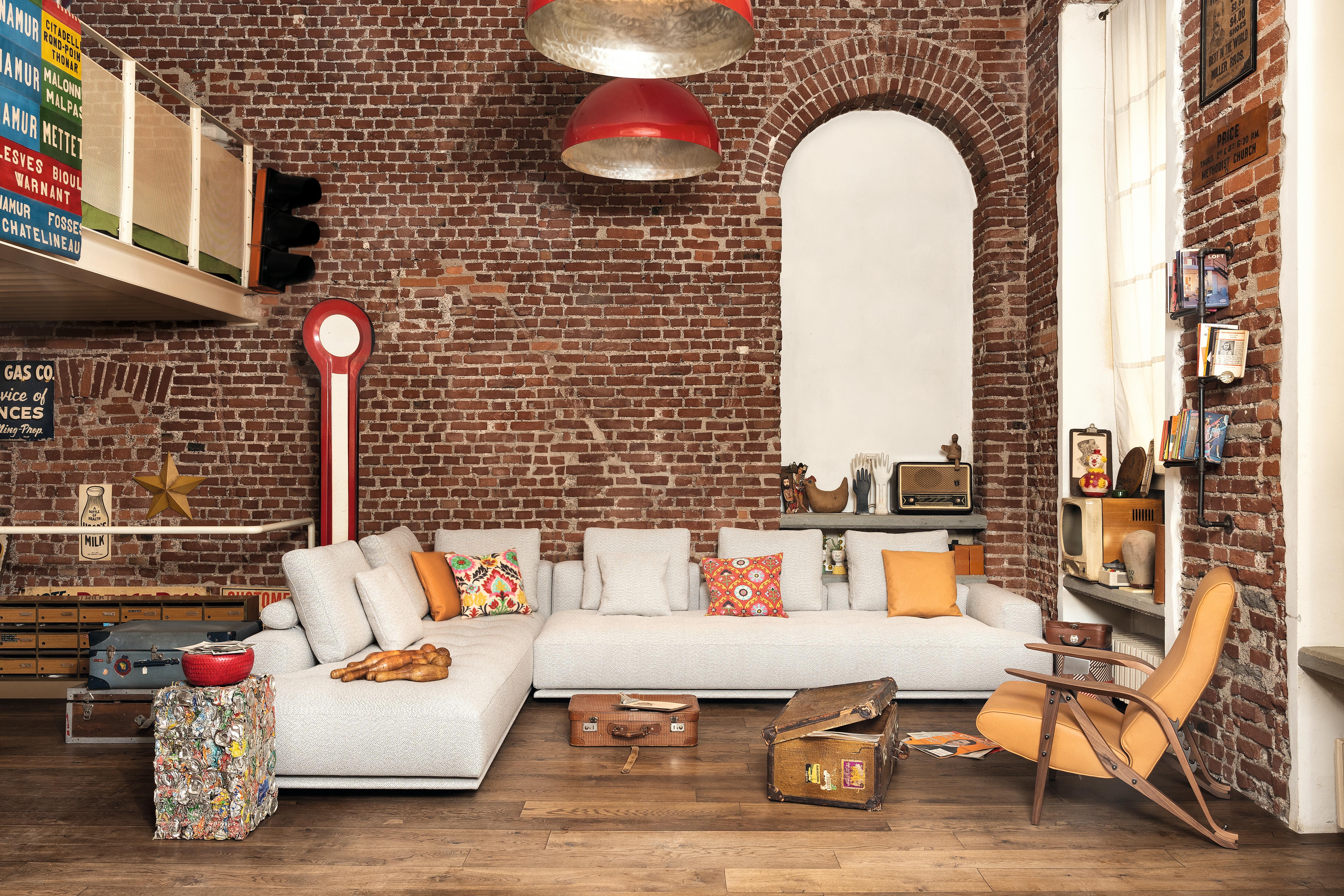 Contemporary Zanotta Shiki Sofa in Quinoa Fabric with Wooden Base by Damian Williamson For Sale