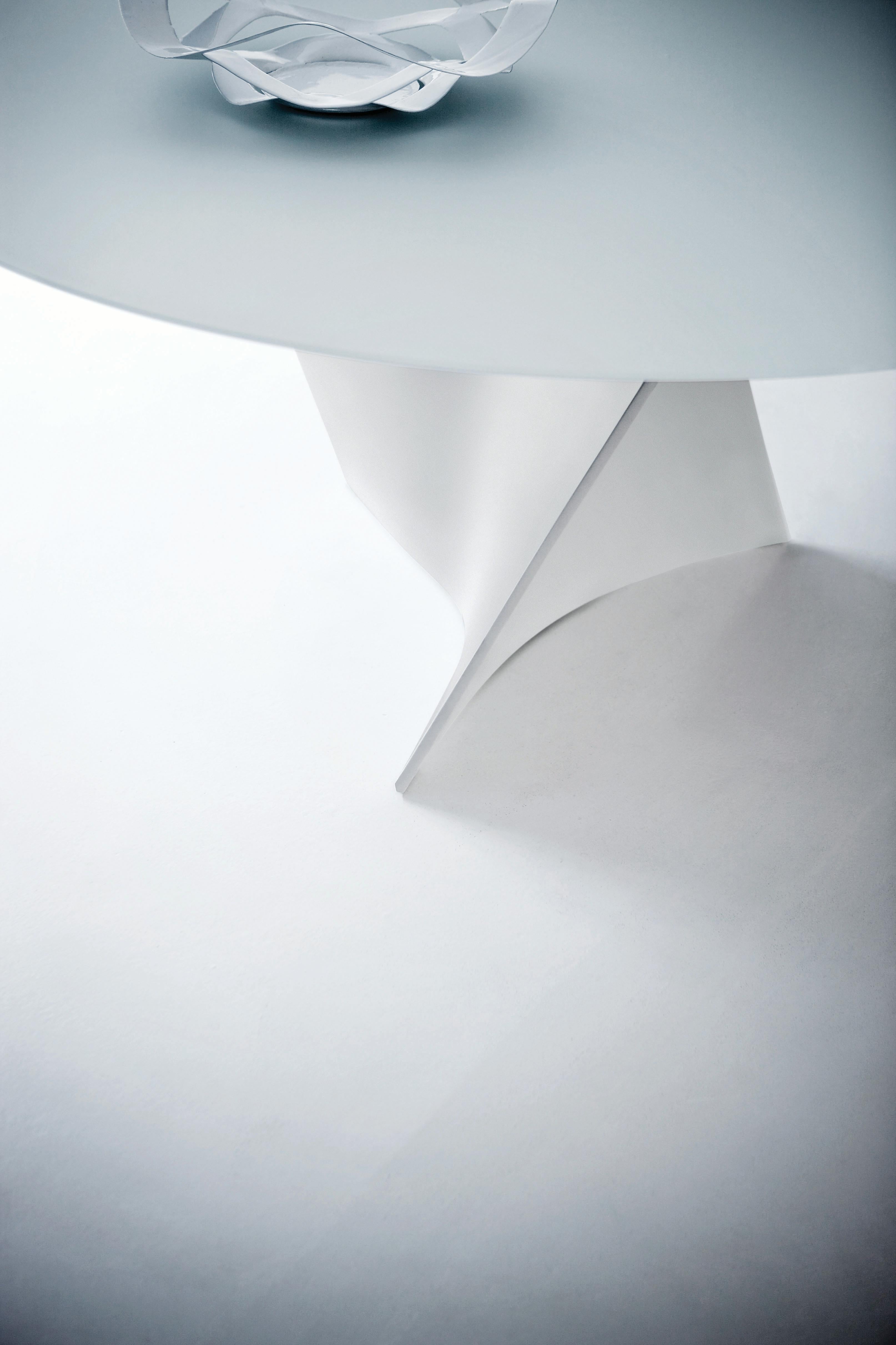 Contemporary Zanotta Small Elica Table in Carrara Marble Top & White Frame by Prospero Rasulo For Sale