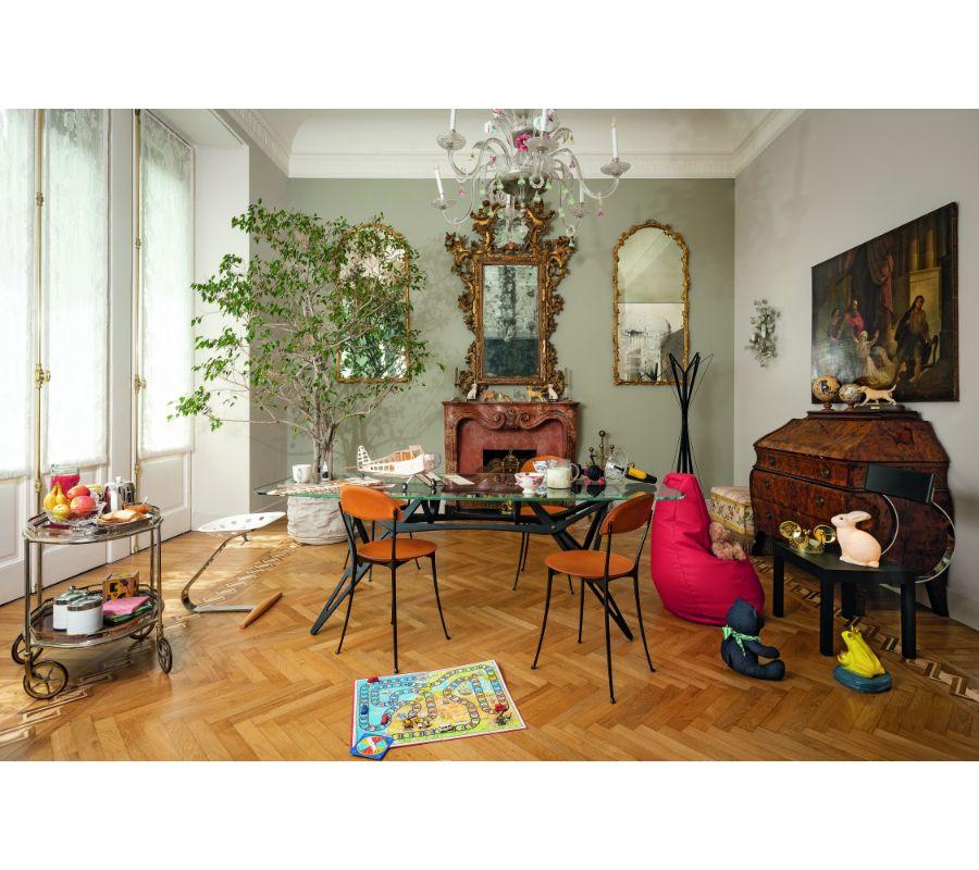 Kleiner Reale CM-Tisch von Zanotta mit extratransparenter Glasplatte und Rahmen aus Canaletto-Walnussholz im Angebot 4
