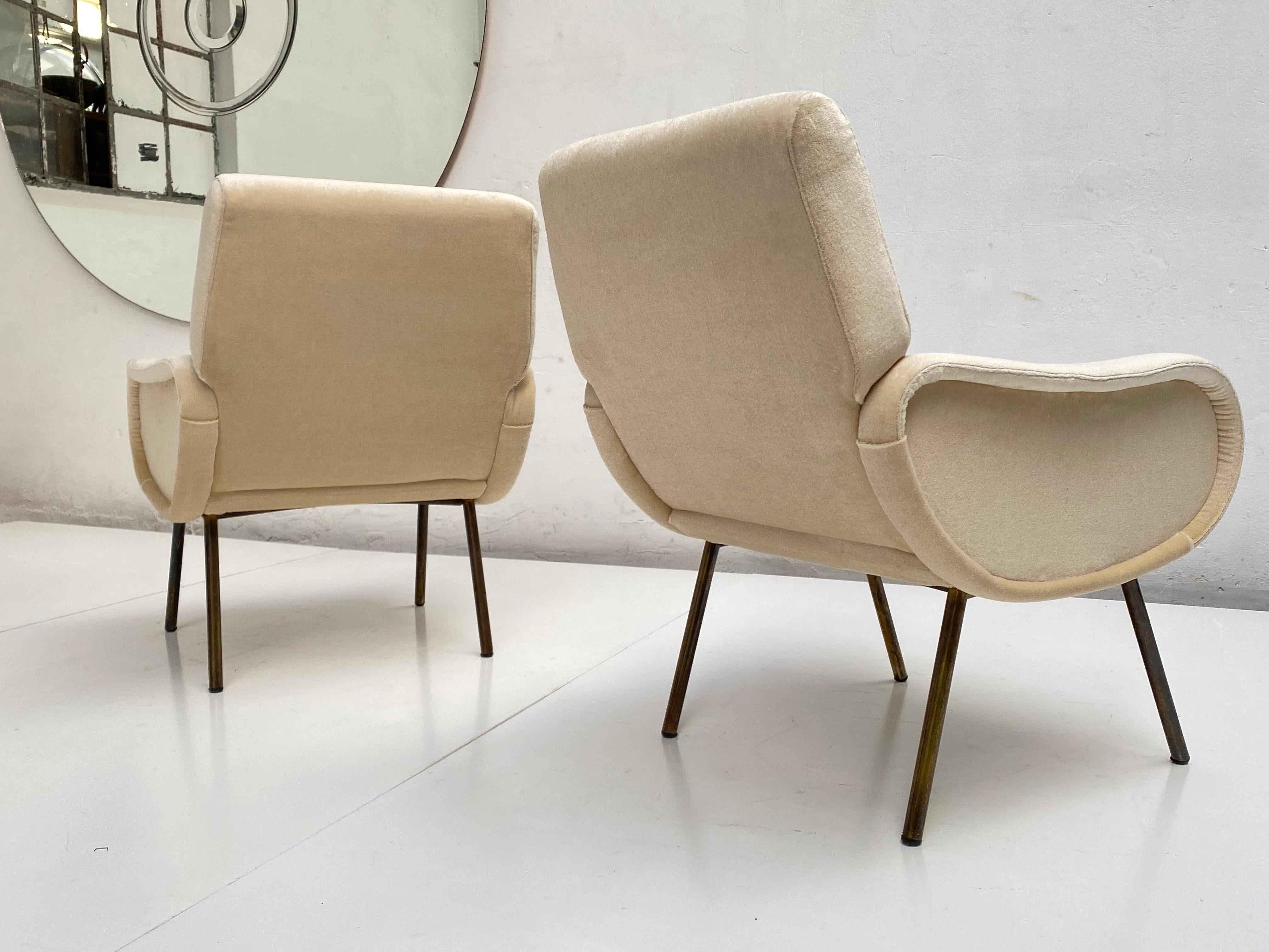 Rubber Zanuso Mohair 'Baby' Lounge Chairs, Early Wood Frames, Brass Legs, Arflex, 1951 For Sale