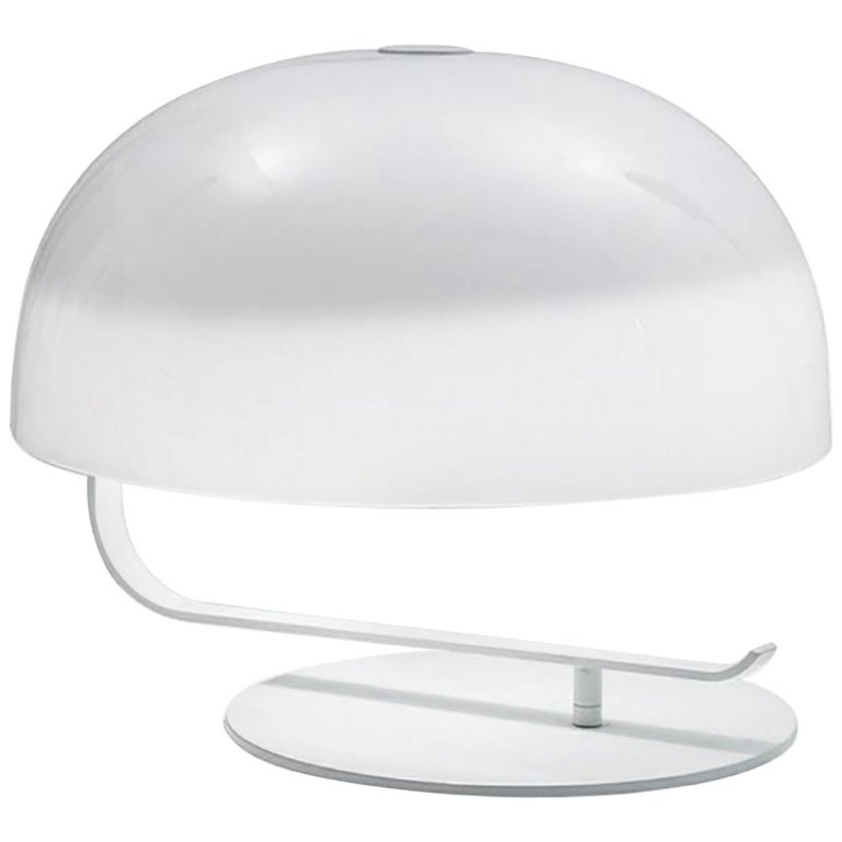 Oluce table lamp, 2022, offered by DUPLEX