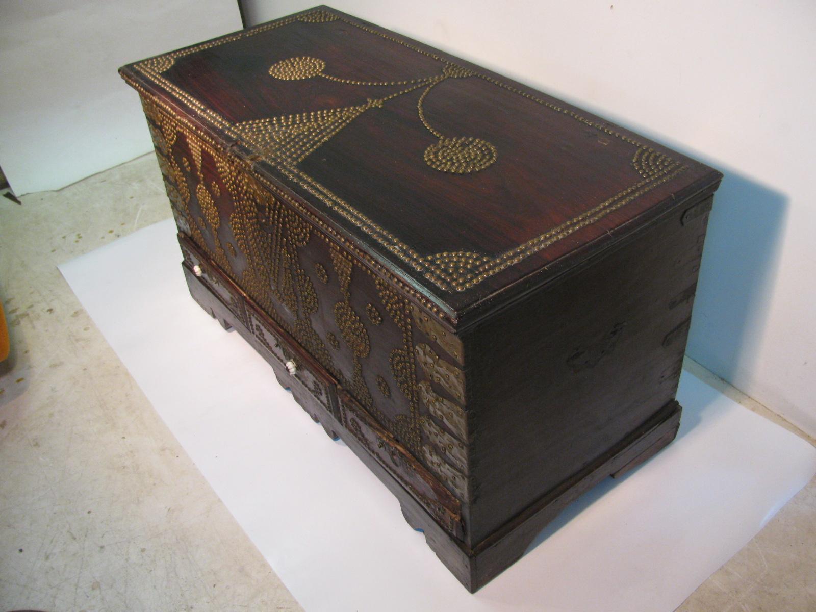 Fabulous rosewood chest with 3 drawers and 2 hidden drawers behind them. Pictured. Chest is missing some items, (handles on sides and lid lock and catch). Looks like it may have been broken into in its past life. Wonder if those hidden drawers