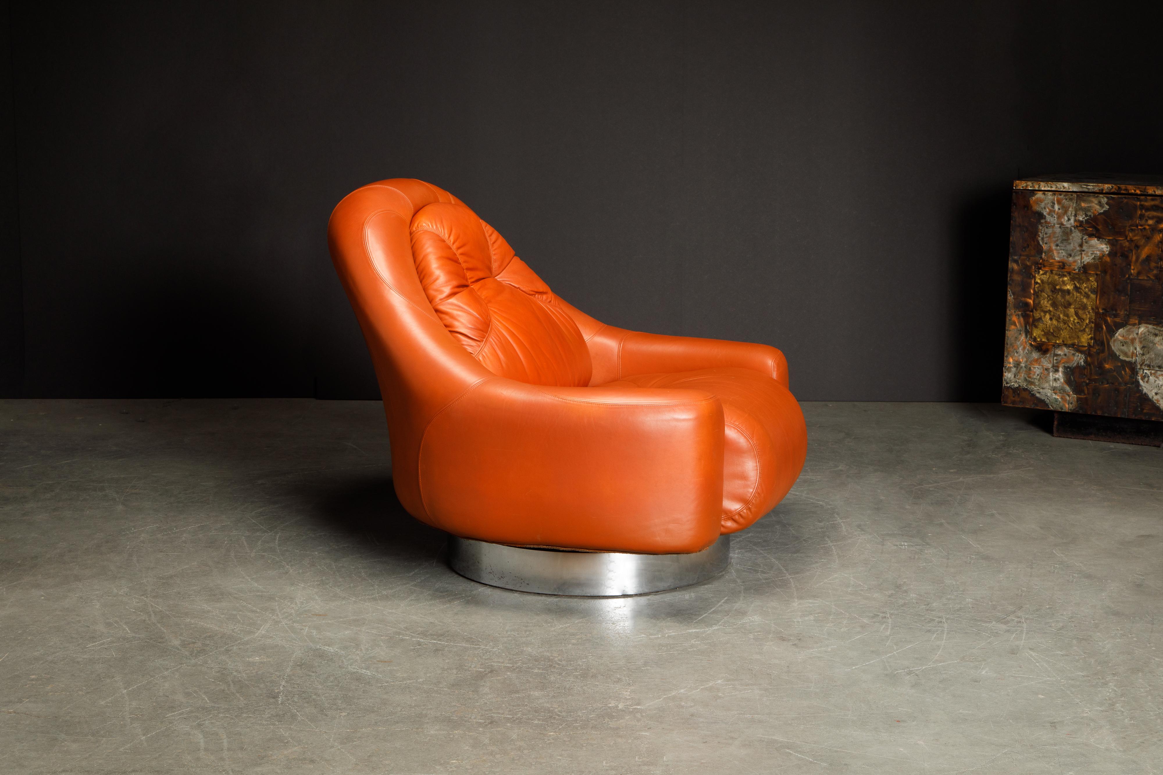 Leather 'Zator' Swivel Chair and Ottoman by Guido Faleschini for Mariani, 1971, Signed