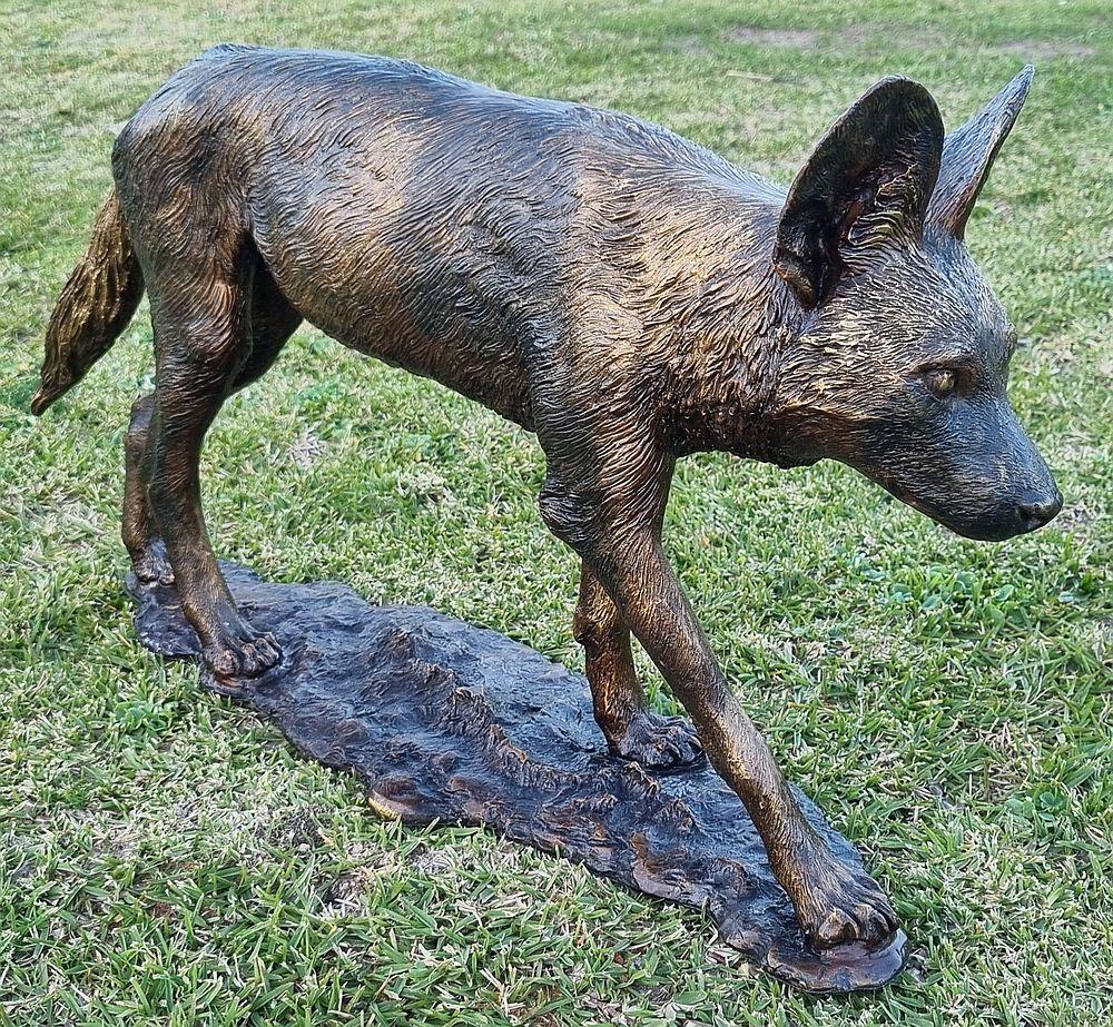 African Wild Hunting Dog - Naturalistic Sculpture by Zawadi