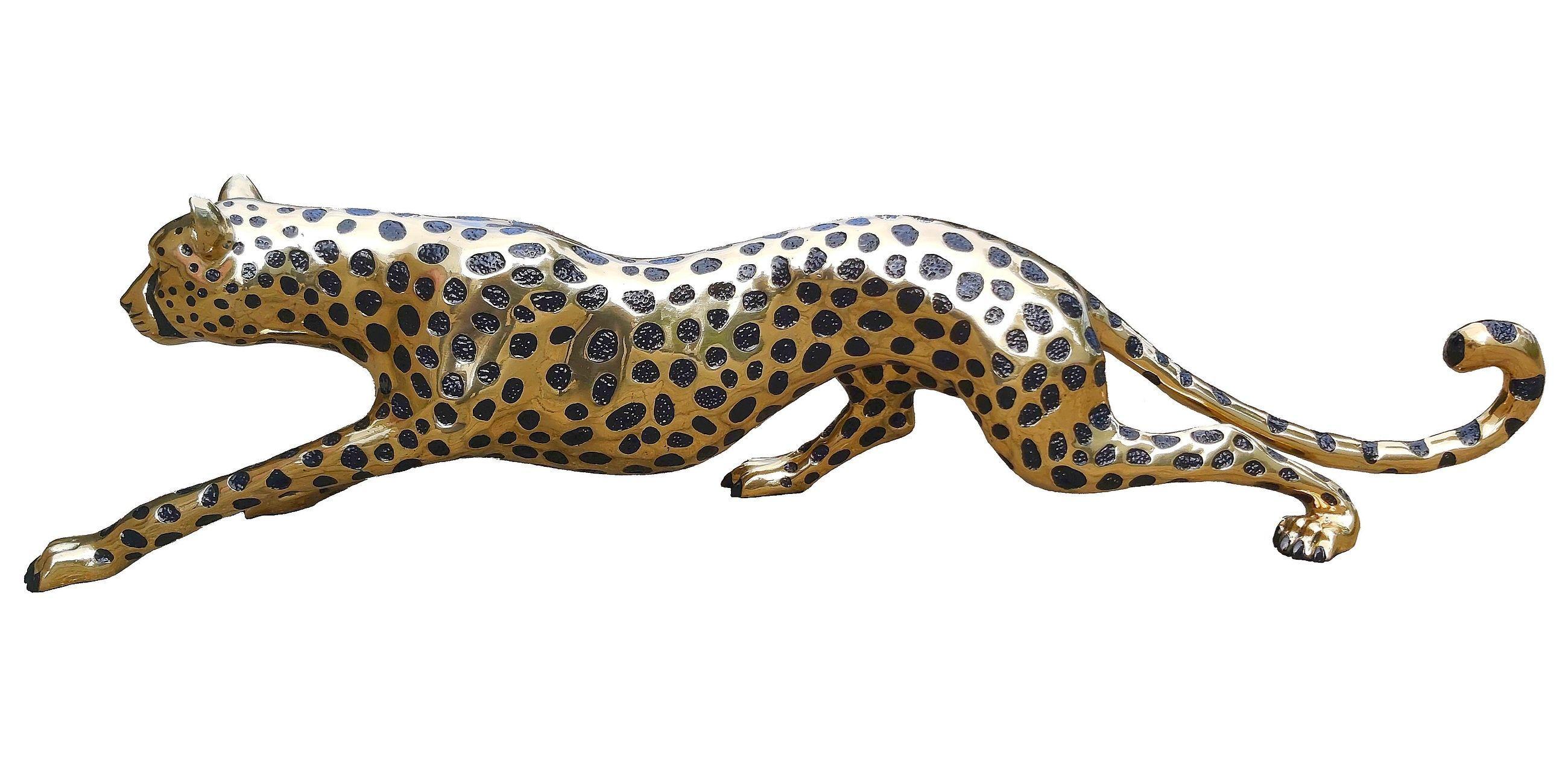 Ofrecemos una amplia gama de esculturas de bronce, plata y oro, cuidadosamente creadas para el comprador exigente. Esta escultura de guepardo dorado y negro es ideal para tu casa como pieza de decoración. Hemos utilizado la técnica de fundición a la