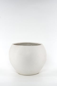 Vase en béton de la collection Zazen, Mod. I