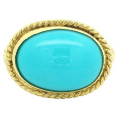 ZDNY Anillo de bisel con grabado a mano de turquesa en oro de 18 quilates con trabajo de pergamino y hoja lateral