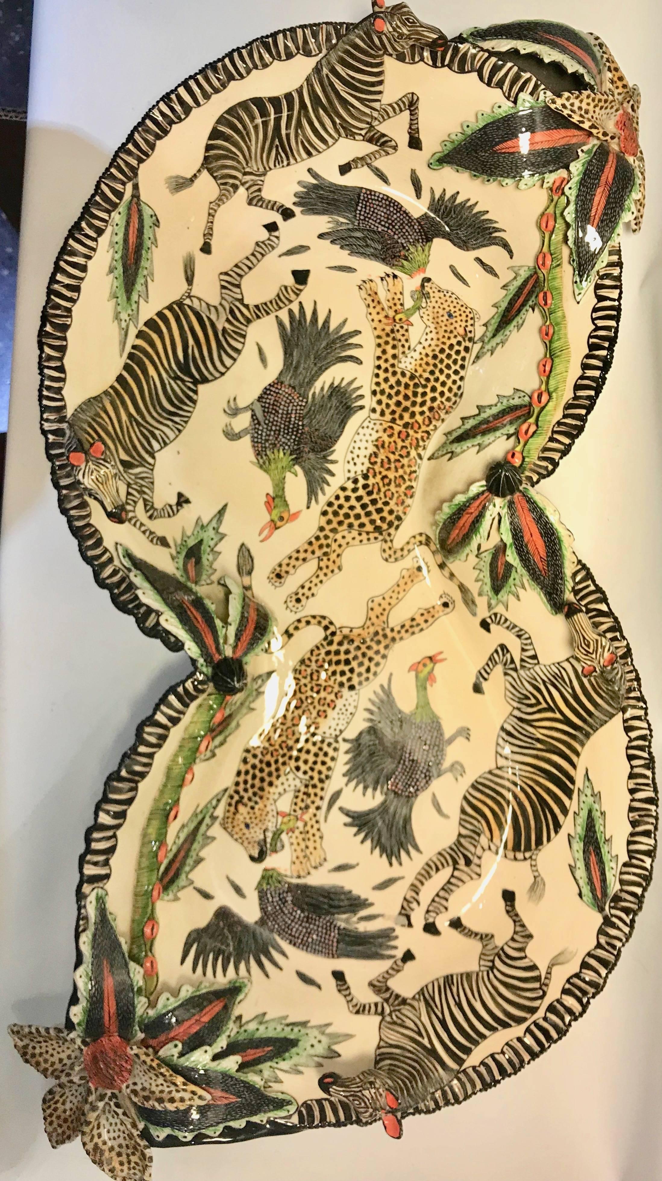 One of a kind zebra and leopard decorative dish/bowl/centrepiece by Ardmore Ceramics, South Africa. 

Ardmore ceramic art was established by Fée Halsted and is situated in the foothills of the Drakensberg Mountains of KwaZulu-Natal where artists