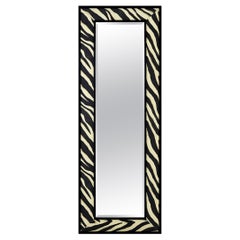 Miroir à cadre zébré noir et blanc