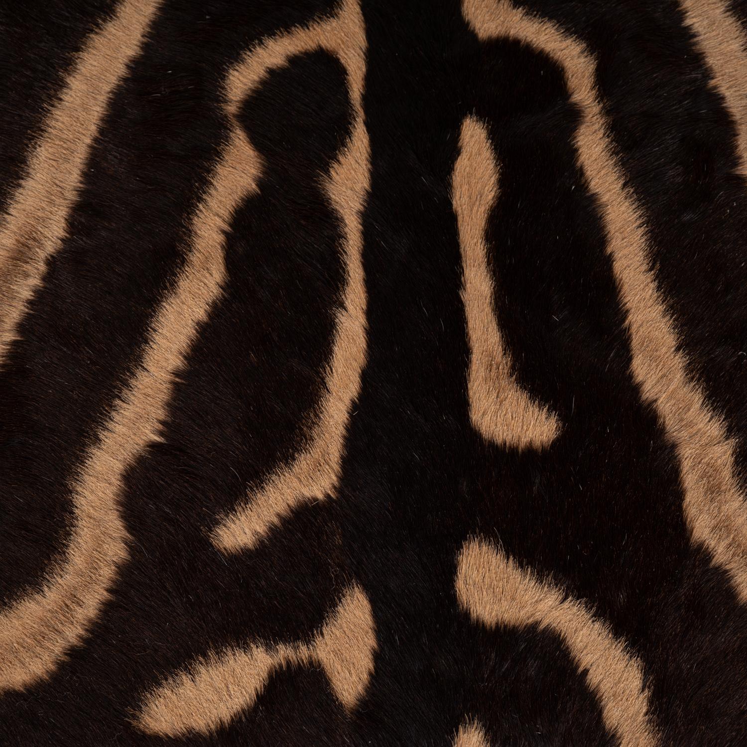 Console-Zebra Hide  In New Condition For Sale In New York, NY
