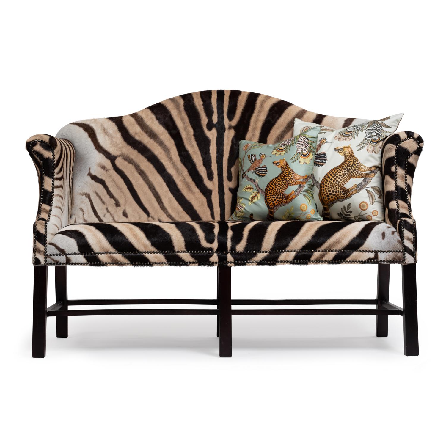 XXI secolo e contemporaneo Divano in pelle di zebra in vendita