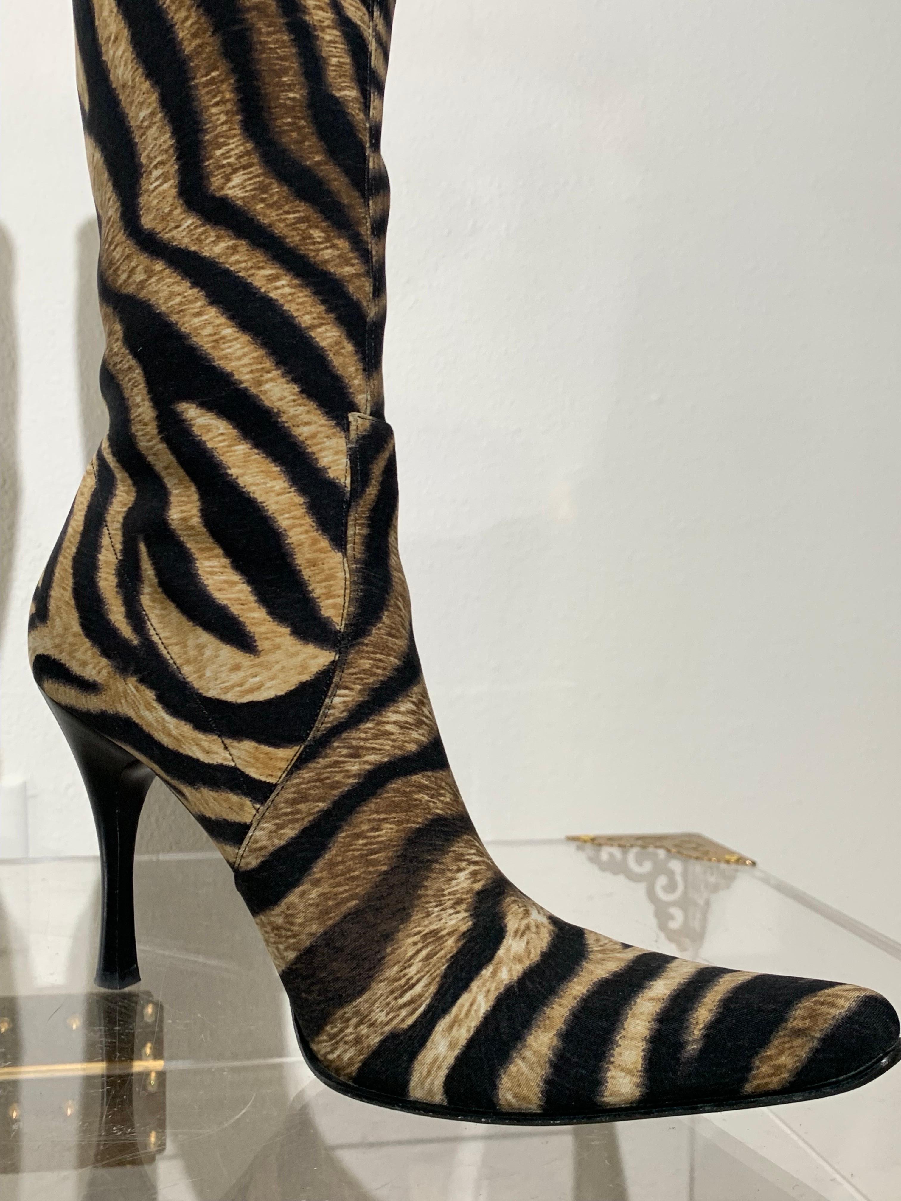 Botas elásticas hasta la rodilla con estampado de cebra Negro