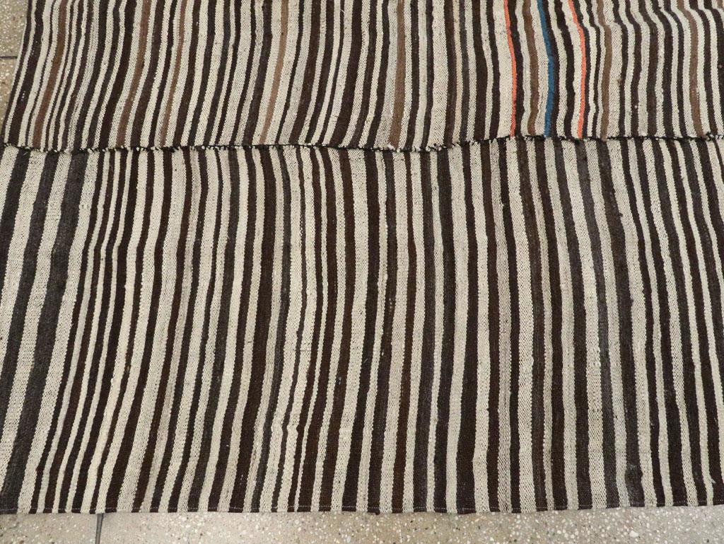 Zebra Print Mid-20th Century Handmade Persian Flatweave Kilim Room Size Carpet For Sale 1