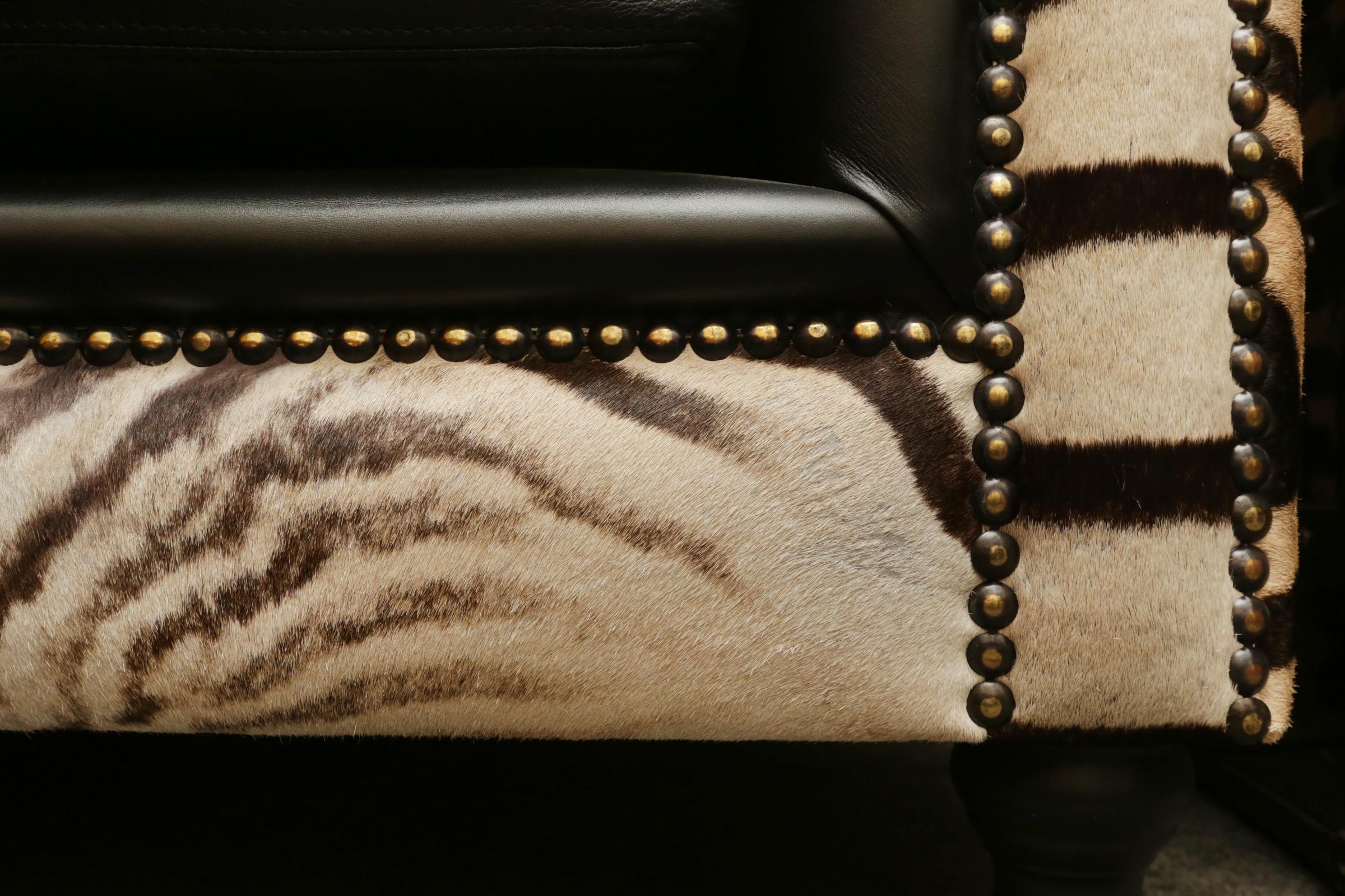 Hand-Crafted Zebra Sofa with Real Zebra Skin and Black Leather For Sale