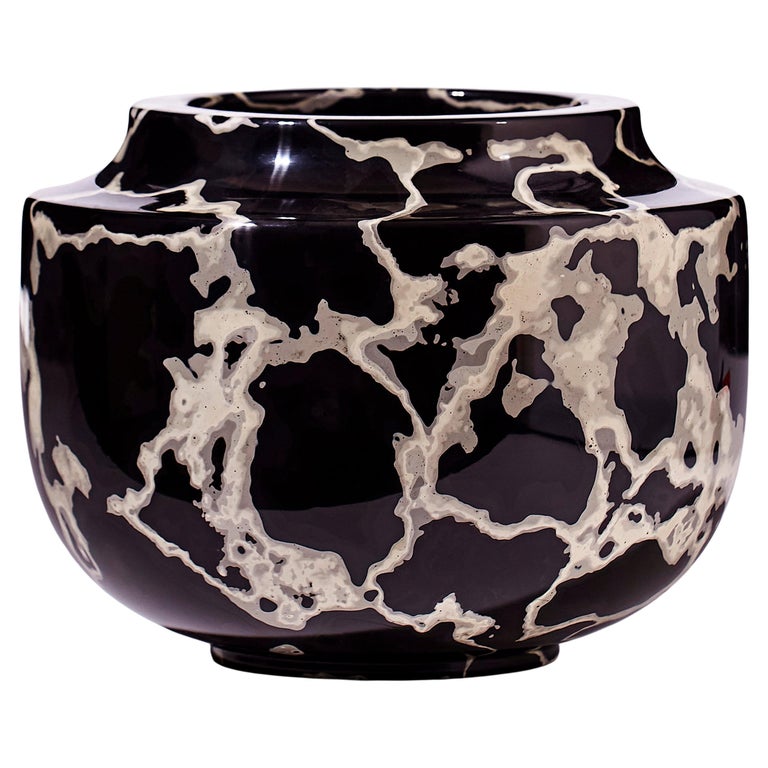 Zebra Stone, Black & White Jesmonite Vase / Vessel by Nic Parnell For Sale