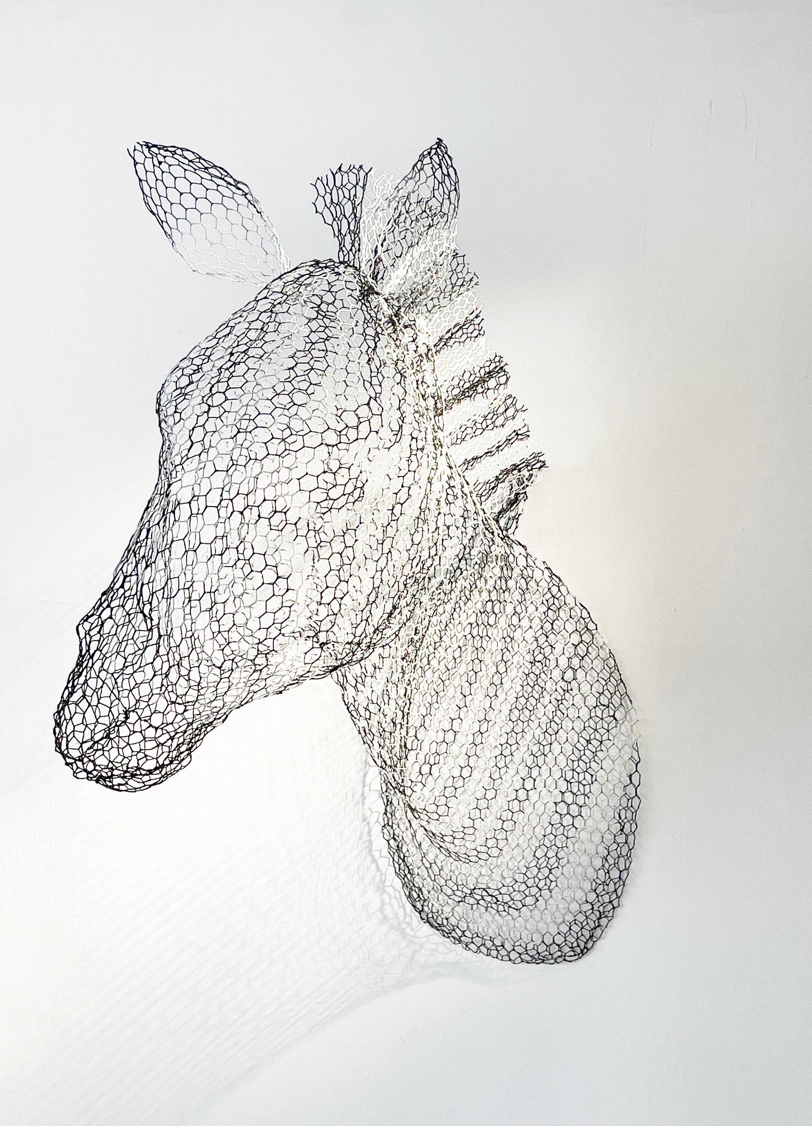 'Zebra Trophy' Black and White Wire Sculpture by Benedetta Mori Ubaldini For Sale 1
