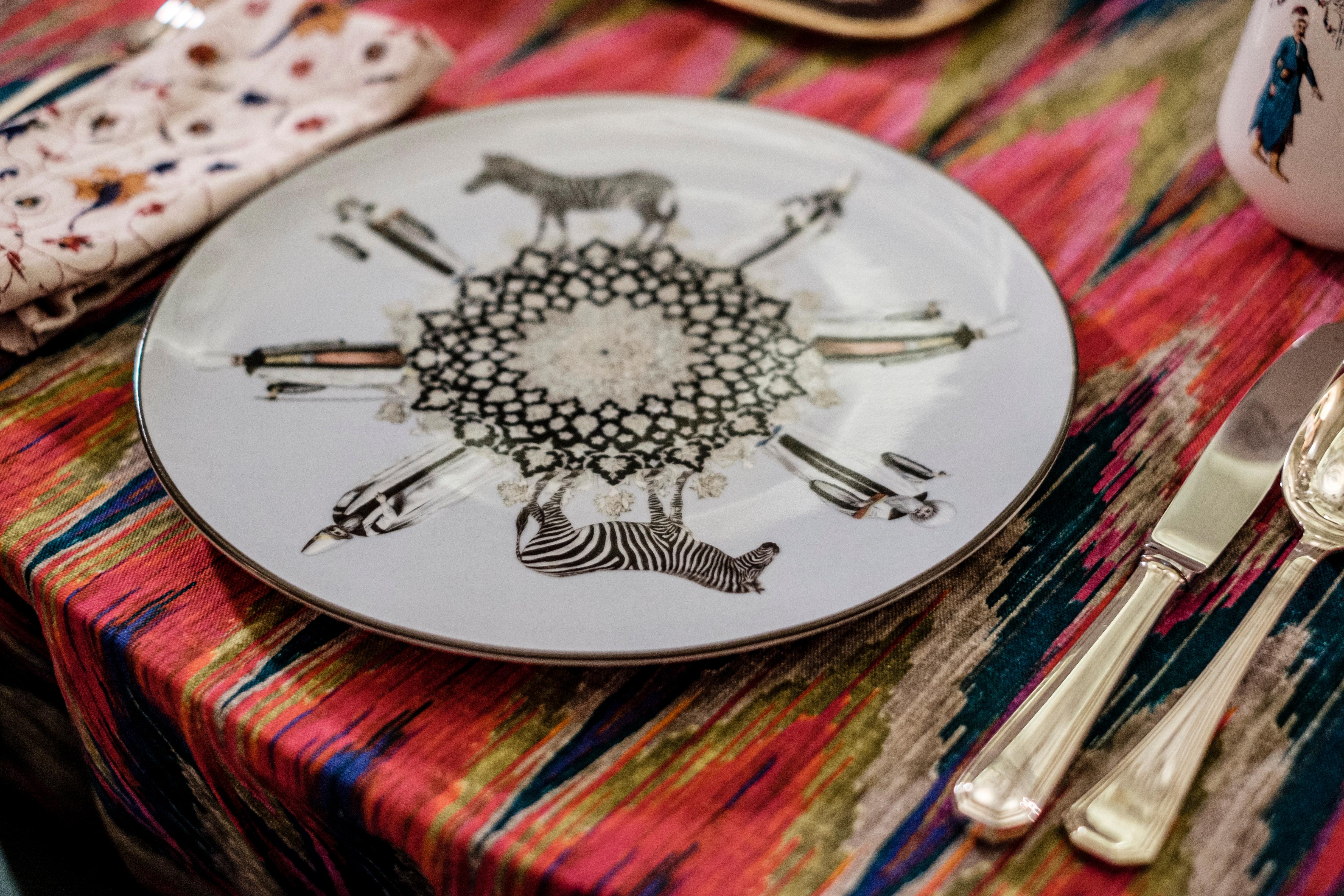 Other Zebras Porcelain Dinner Plate by Vito Nesta for Les-Ottomans For Sale
