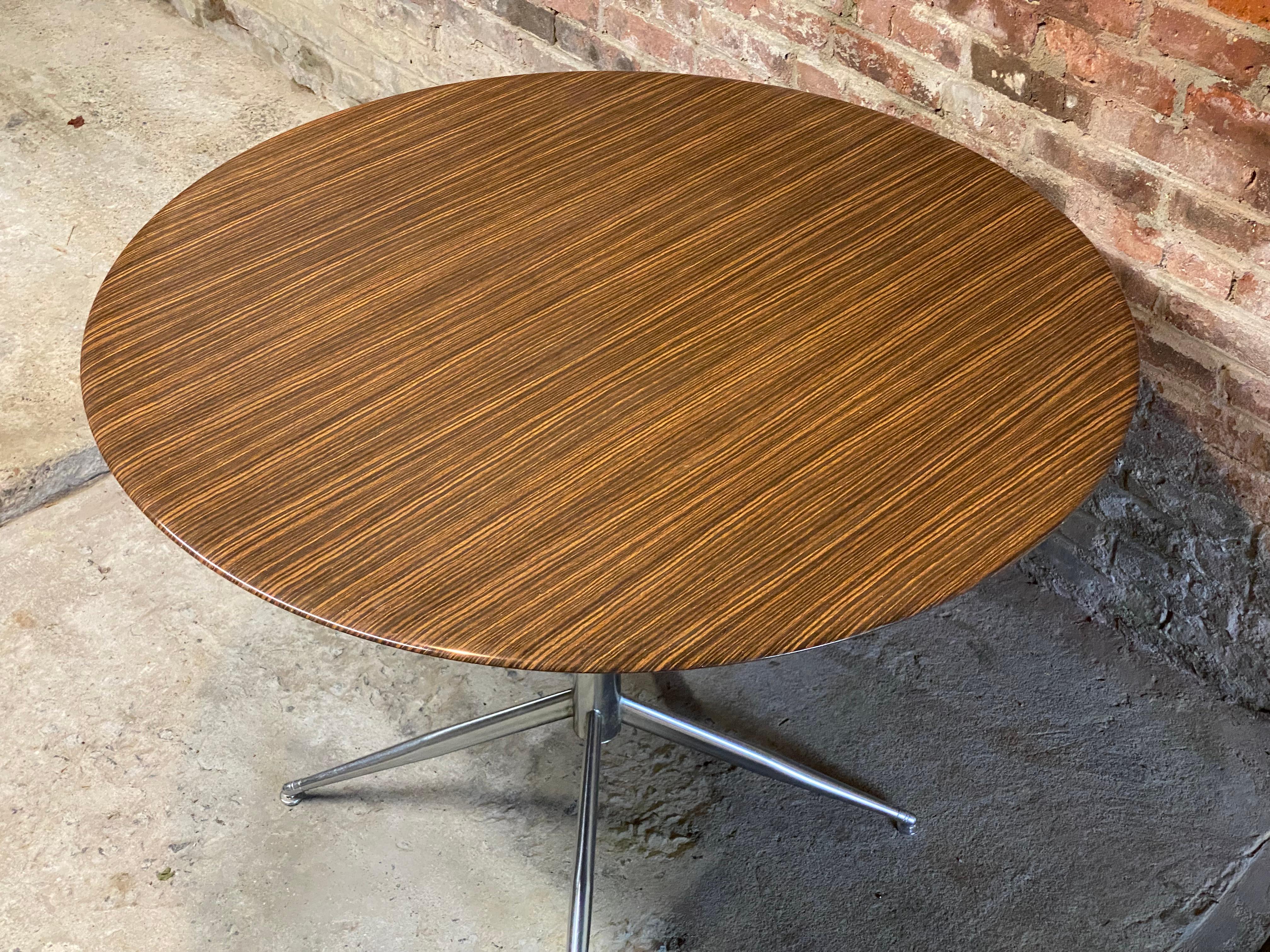 Unknown Zebrawood Laminate Round Dining Table For Sale