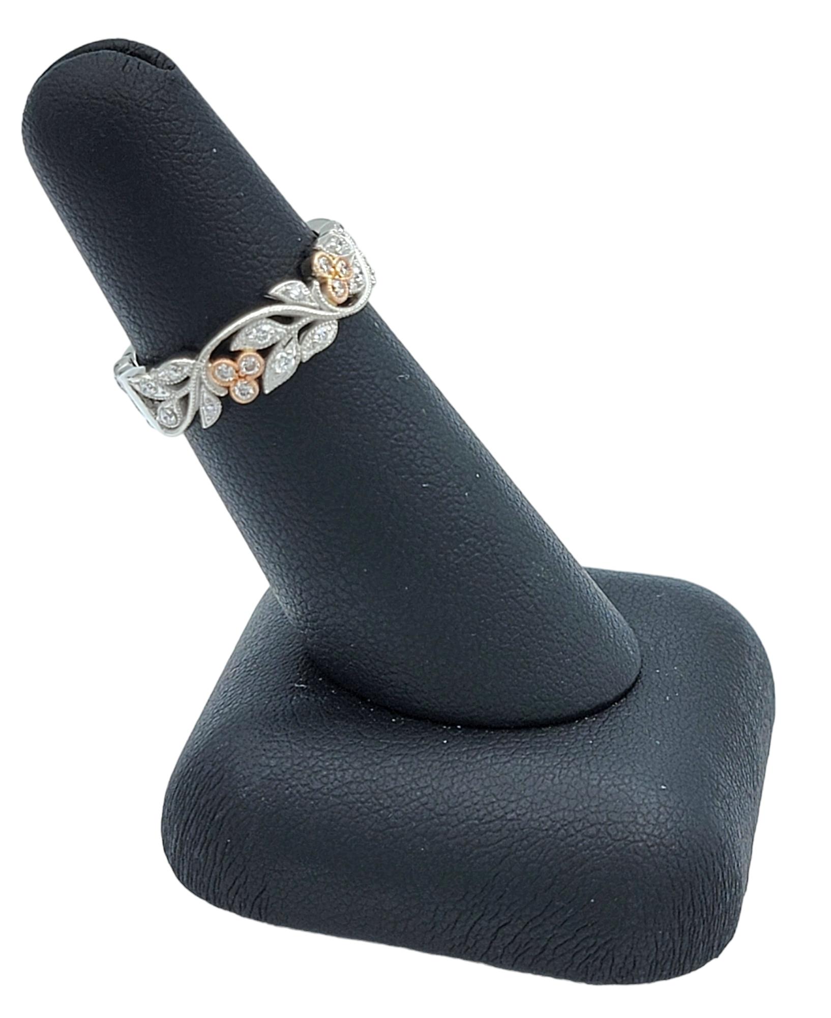 Anillo de diamantes Zeghani con diseño de hoja y milgrain de oro blanco y rosa de 14 quilates en venta 4