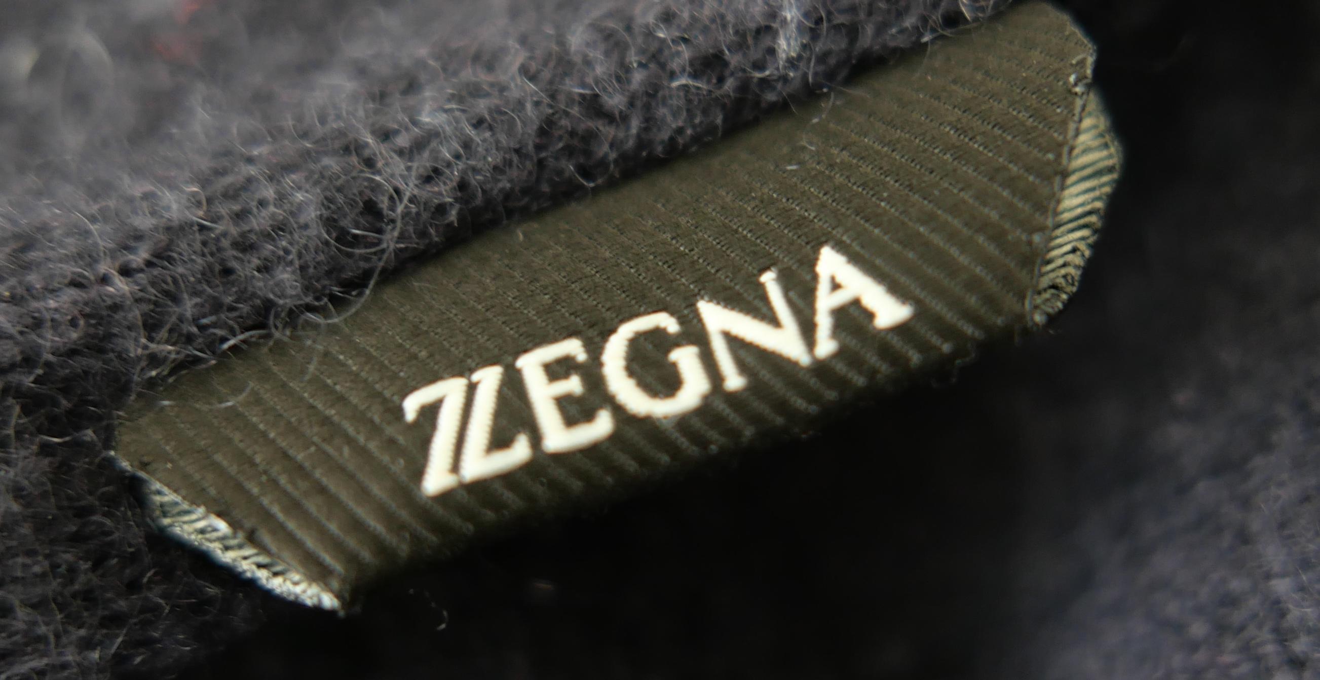 Nero Maglione in cashmere blu di Zegna in vendita