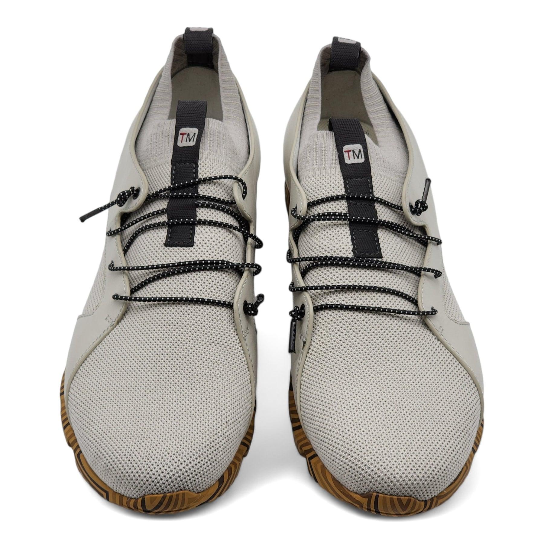 Zegna Mesh Sneakers in Gray
Mesh upper. Rubber bottoms

Additional information:
Material: Mesh rubber
Color: Gray
Size: Size: 10 UK (11 US)
Country: Italy