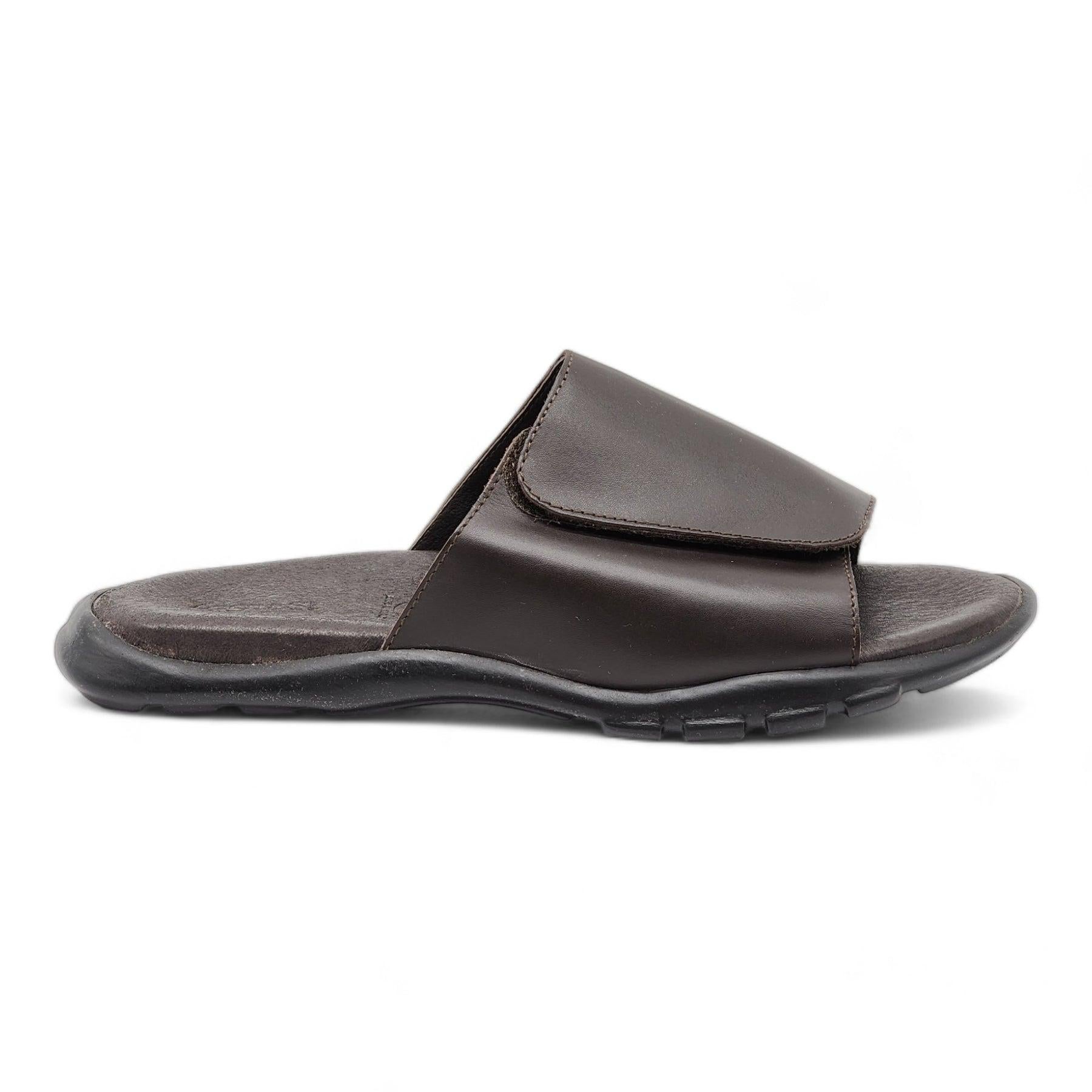 Zegna Slides mit Leder in Brown im Zustand „Hervorragend“ im Angebot in Los Angeles, CA