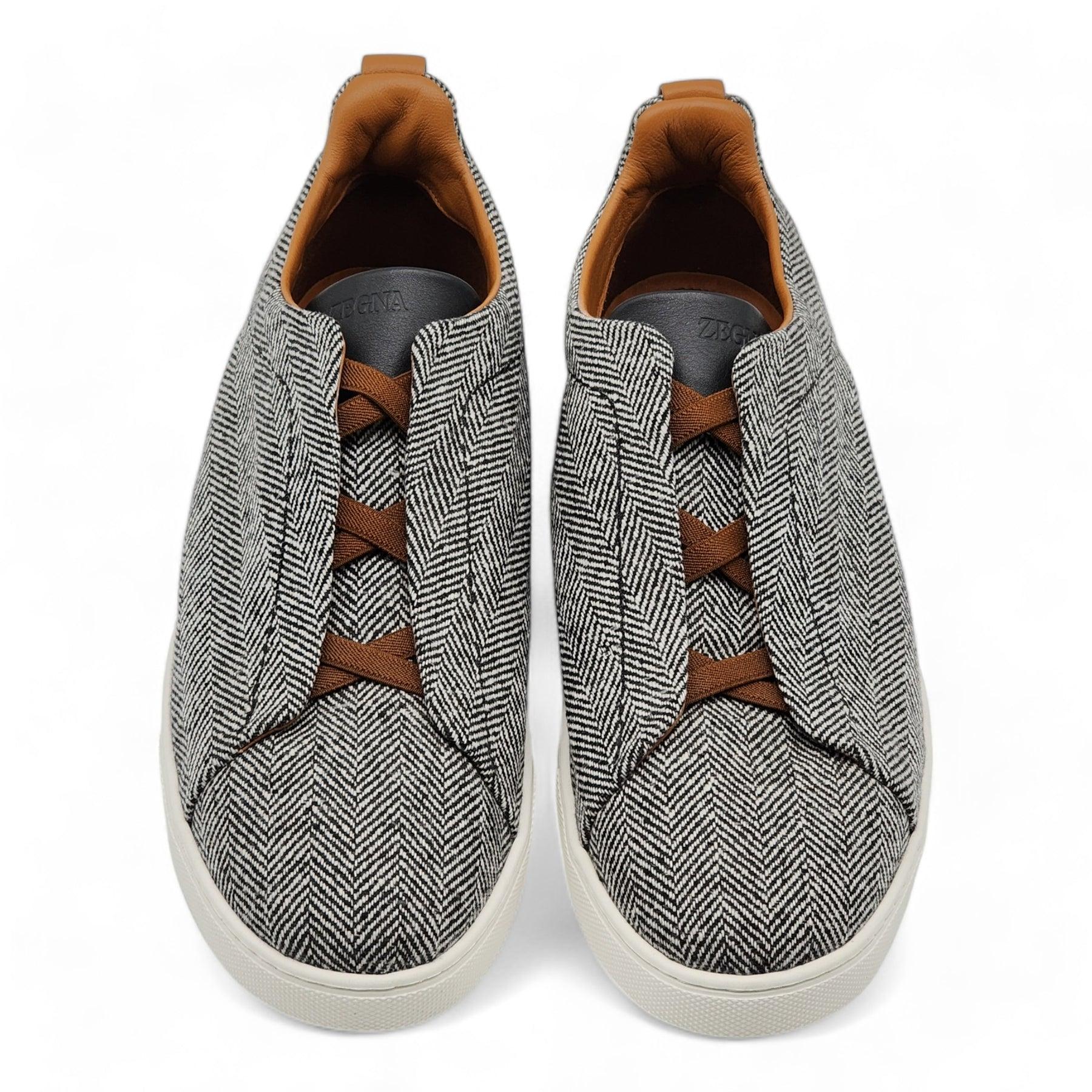 Zegna #UseTheExisting Triple Stitch Wool Sneakers in Gray.

Additional information:
Material: Wool upper
Chevron Mélange
Rubber bottoms
Slip-on style
#UseTheExisting™ collection
Color: Gray
Size: 12 US
Country: Italy
Available in other size: 13 US