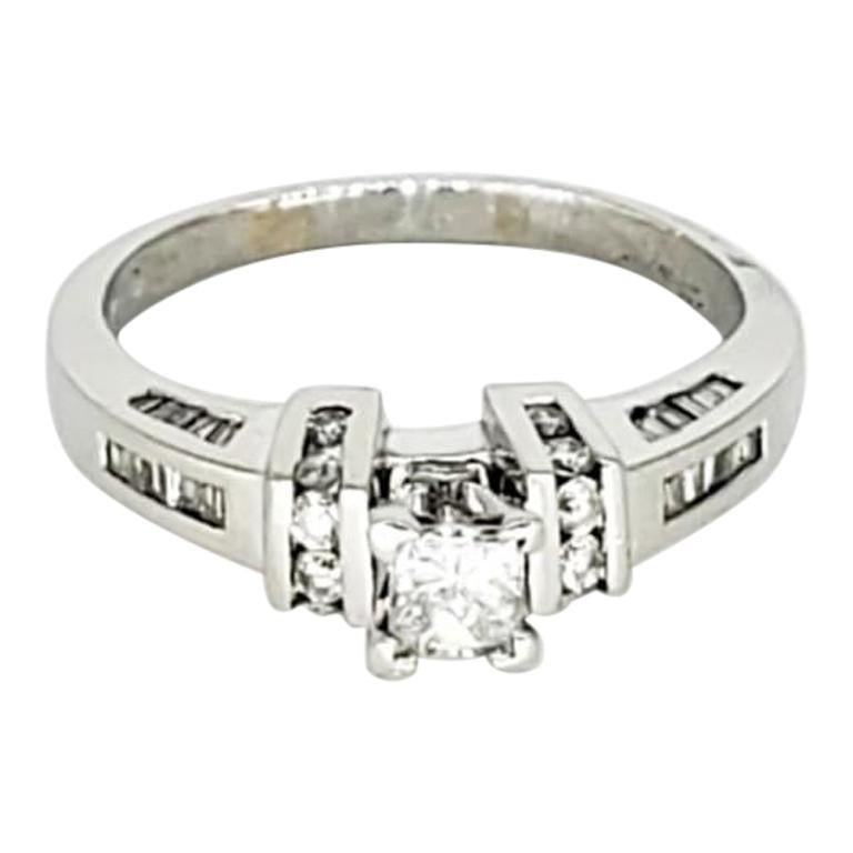 ZEI Antique 1.50 Carat Diamond Engagement Ring Platinum 900 For Sale