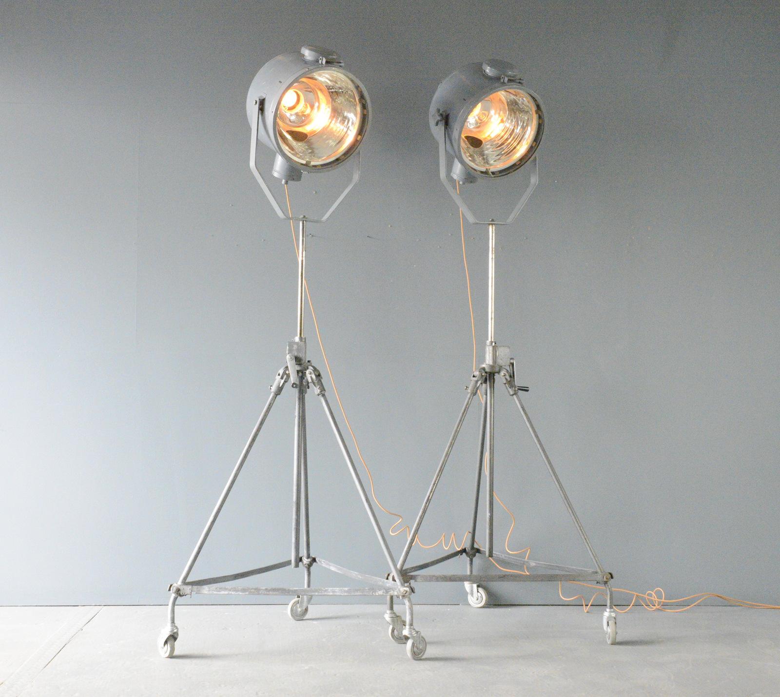 Zeiss Ikon Inspection Lamps Circa 1940s For Sale 3