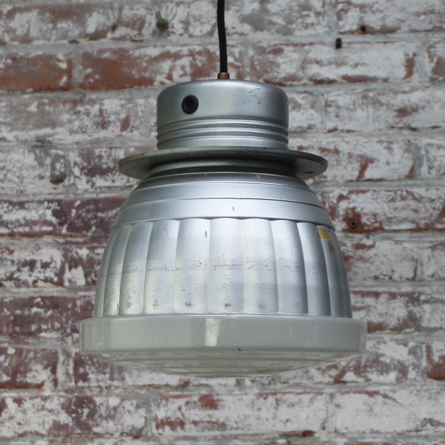 Zeiss Ikon Mercury Glass Pendant Lights by Adolf Meyer For Sale 4