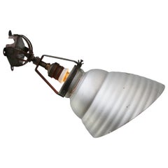 Zeiss Ikon Mercury Glas-Wandleuchterlampe aus Gusseisen von Adolf Meyer