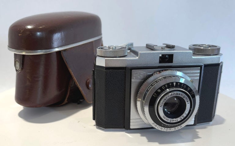 ZEISS Ikon Novar-Anastigmat 45mm F3.5 Film Camera 1950s For Sale