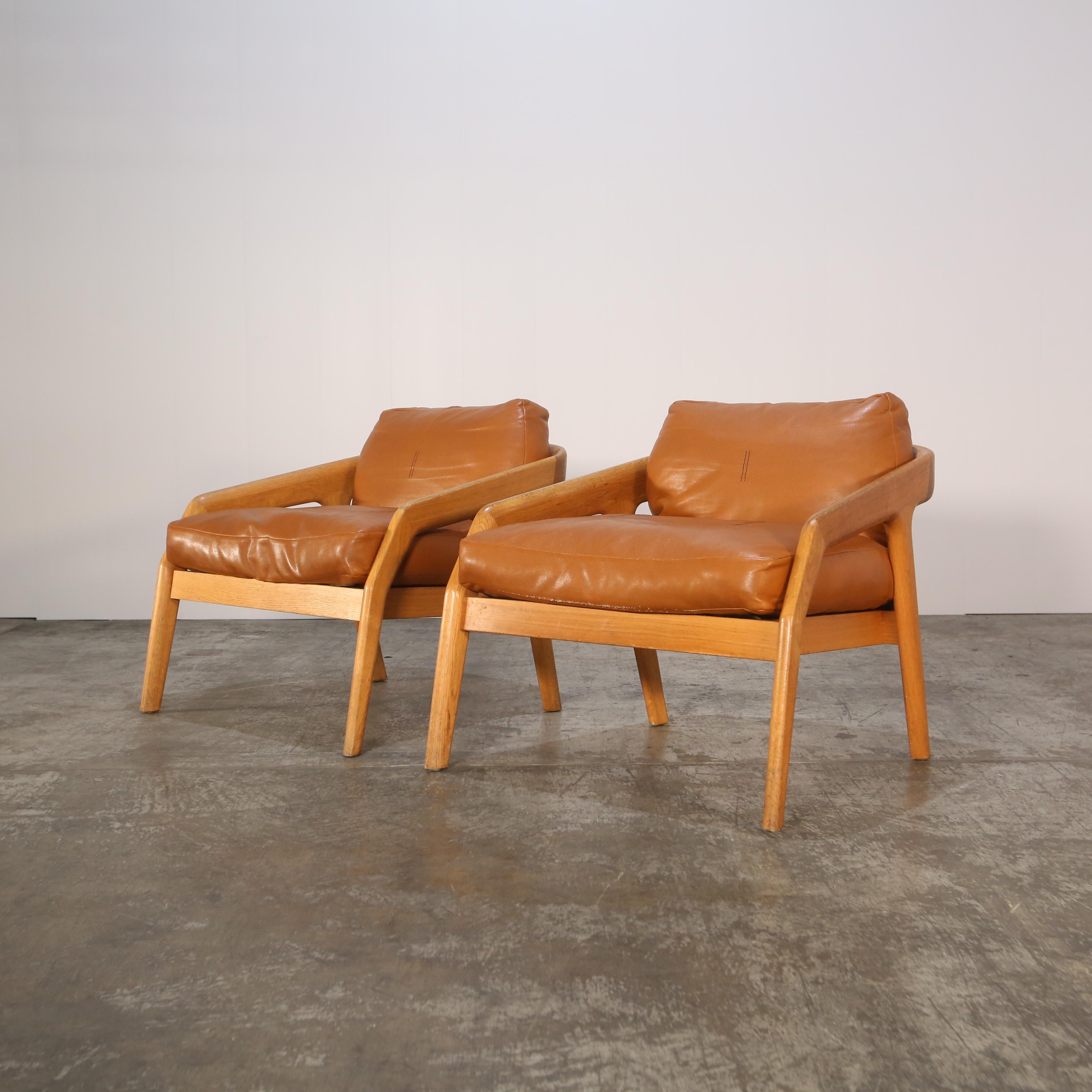 Fauteuils de salon Zeitraum Friday 1 de Formstelle, ensemble de deux pièces Bon état - En vente à Basildon, London
