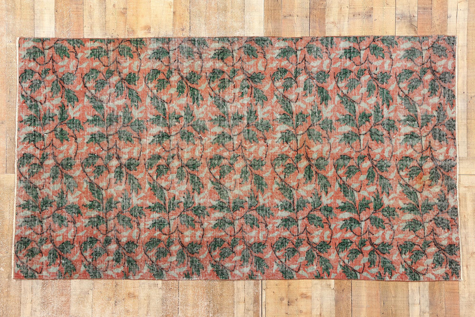 Türkischer Sivas-Teppich im Vintage-Stil von Zeki Muren im Used-Look im Angebot 2