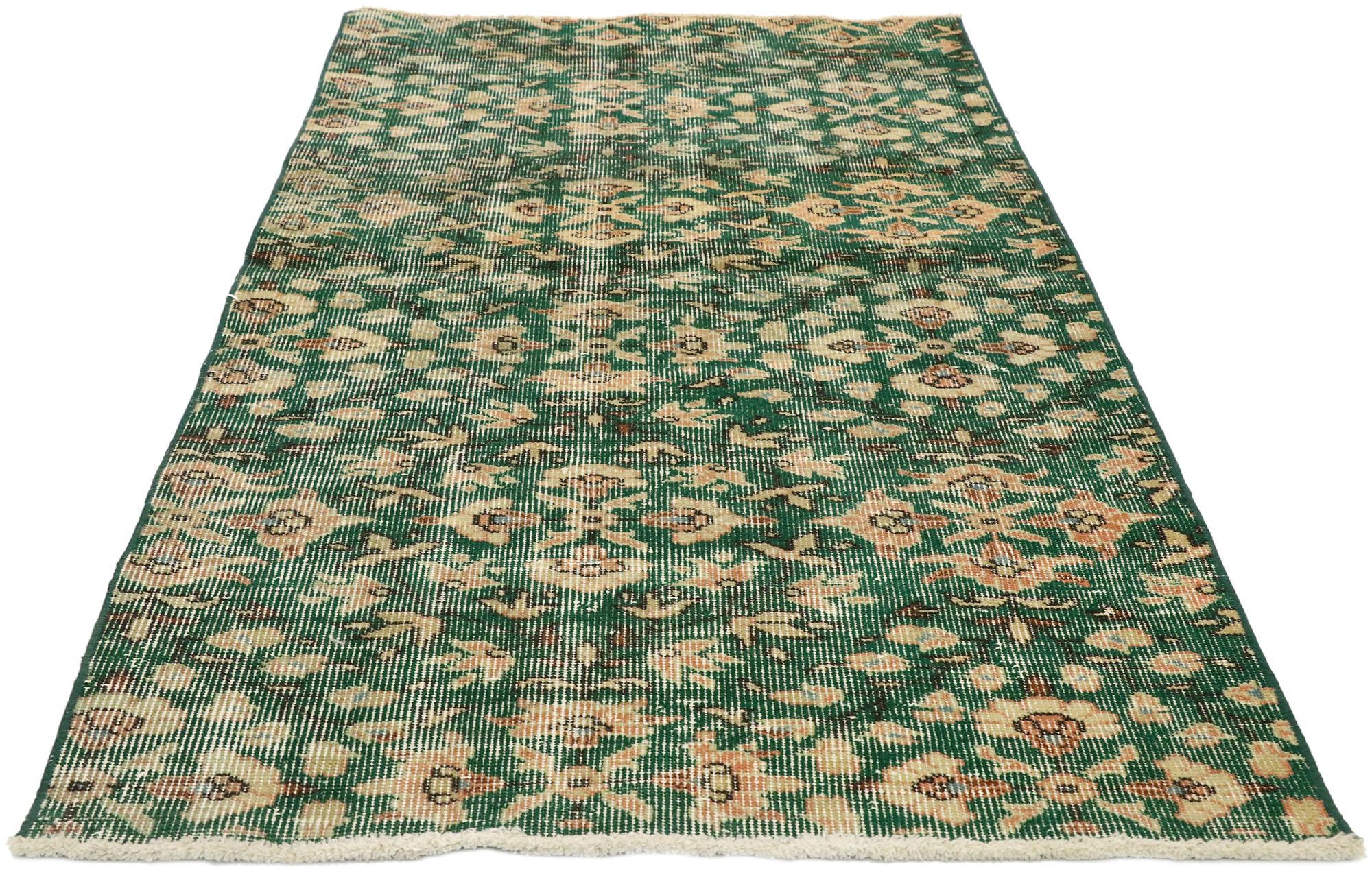 Zeki Muren Türkischer Sivas-Teppich im Vintage-Stil mit Biophilem Prairie-Stil, Zeki Muren (Prairie School) im Angebot