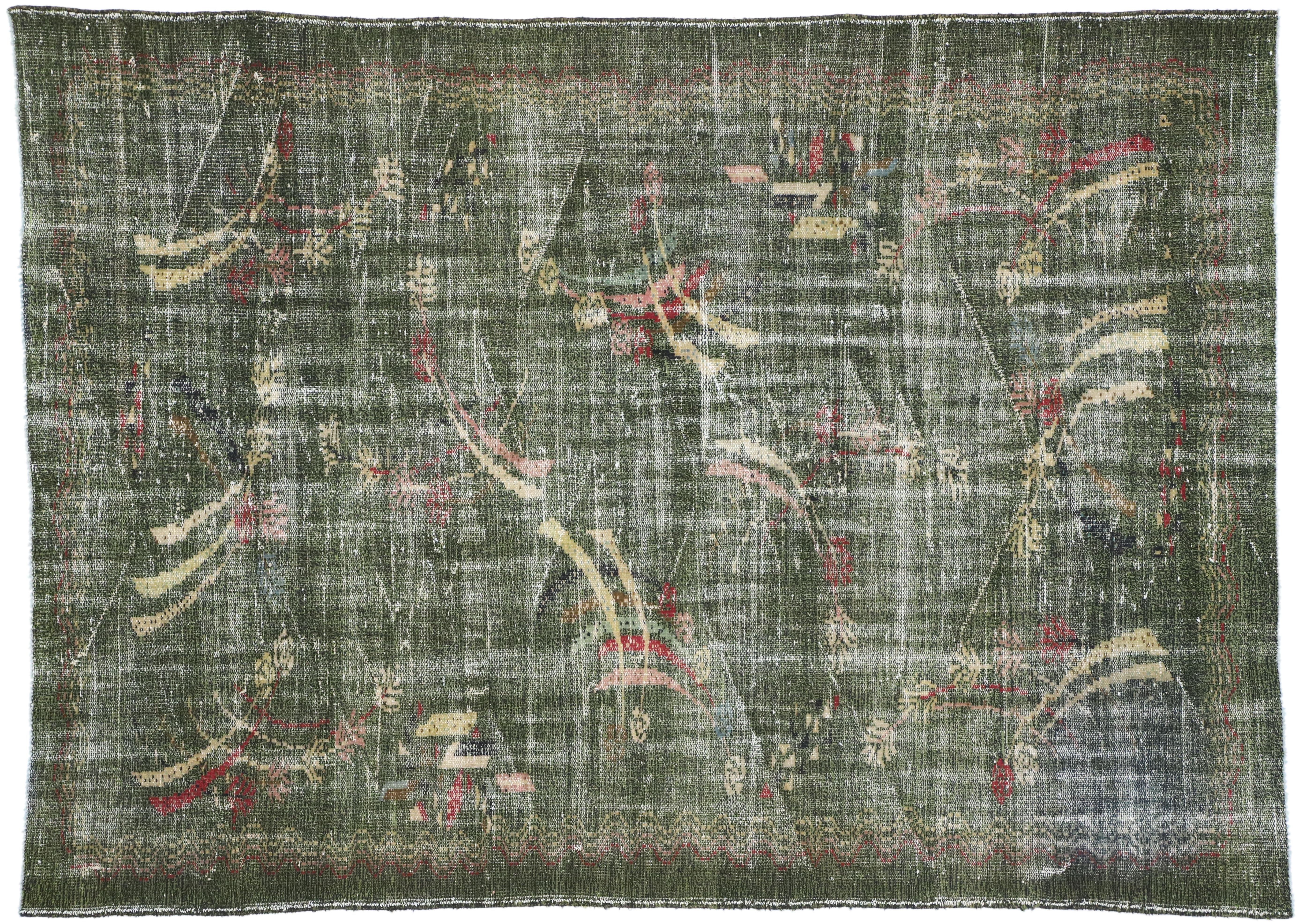 Zeki Muren Distressed Vintage Türkischer Sivas Teppich mit biophilem Prärie-Stil (20. Jahrhundert) im Angebot