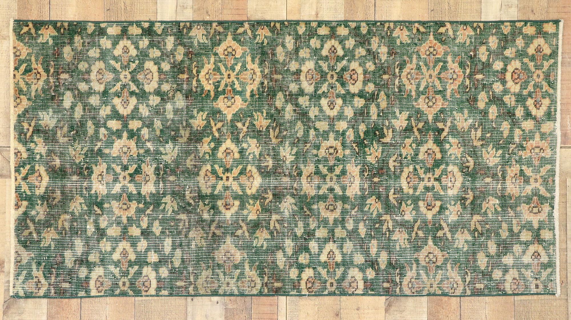 Zeki Muren Türkischer Sivas-Teppich im Vintage-Stil mit Biophilem Prairie-Stil, Zeki Muren im Angebot 1
