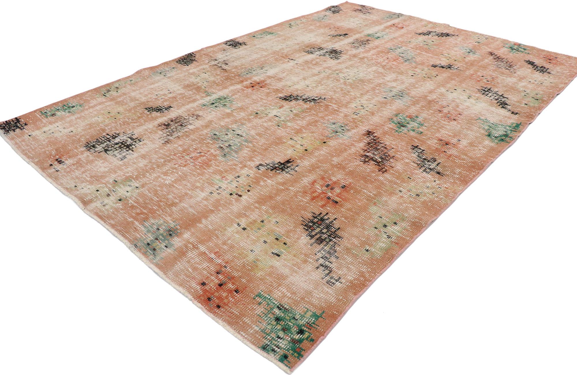 53307, Zeki Muren distressed vintage Turkish Sivas rug with Expressionist style. With its geometric pattern, bold form and vibrant colors, this hand knotted wool Zeki Muren distressed vintage Turkish Sivas rug beautifully embodies Abstract
