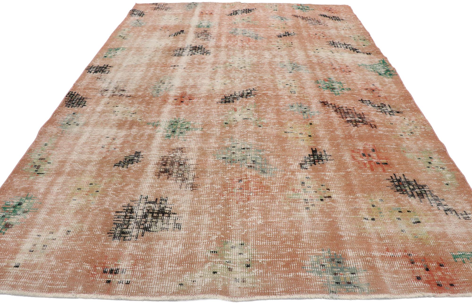 Zeki Muren Distressed Vintage Turkish Sivas Rug with Expressionist Style In Distressed Condition For Sale In Dallas, TX