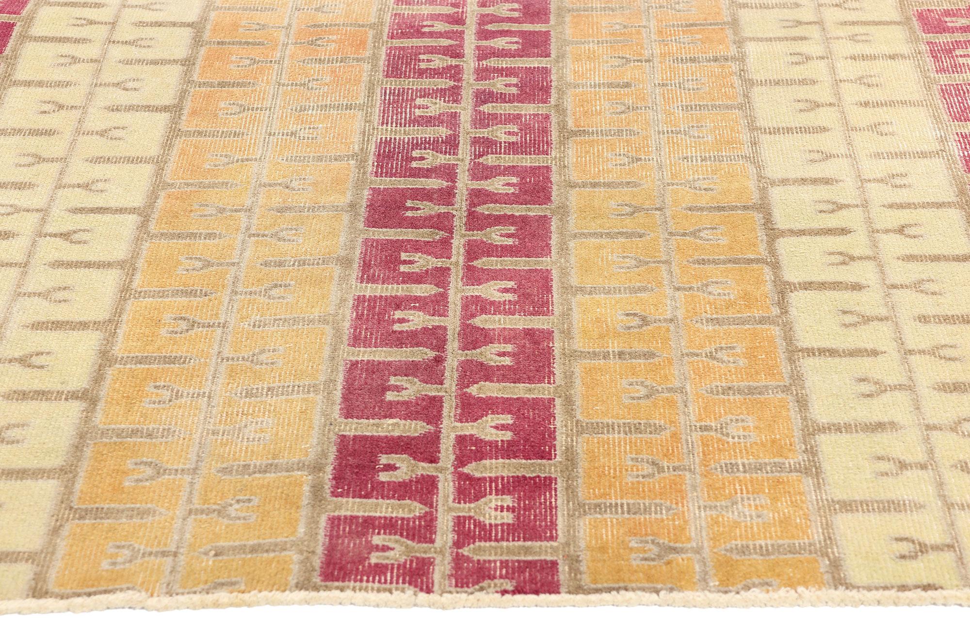Turco Tappeto Zeki Muren Sivas Vintage Distressed, Avant Garde incontra il retro MCM in vendita