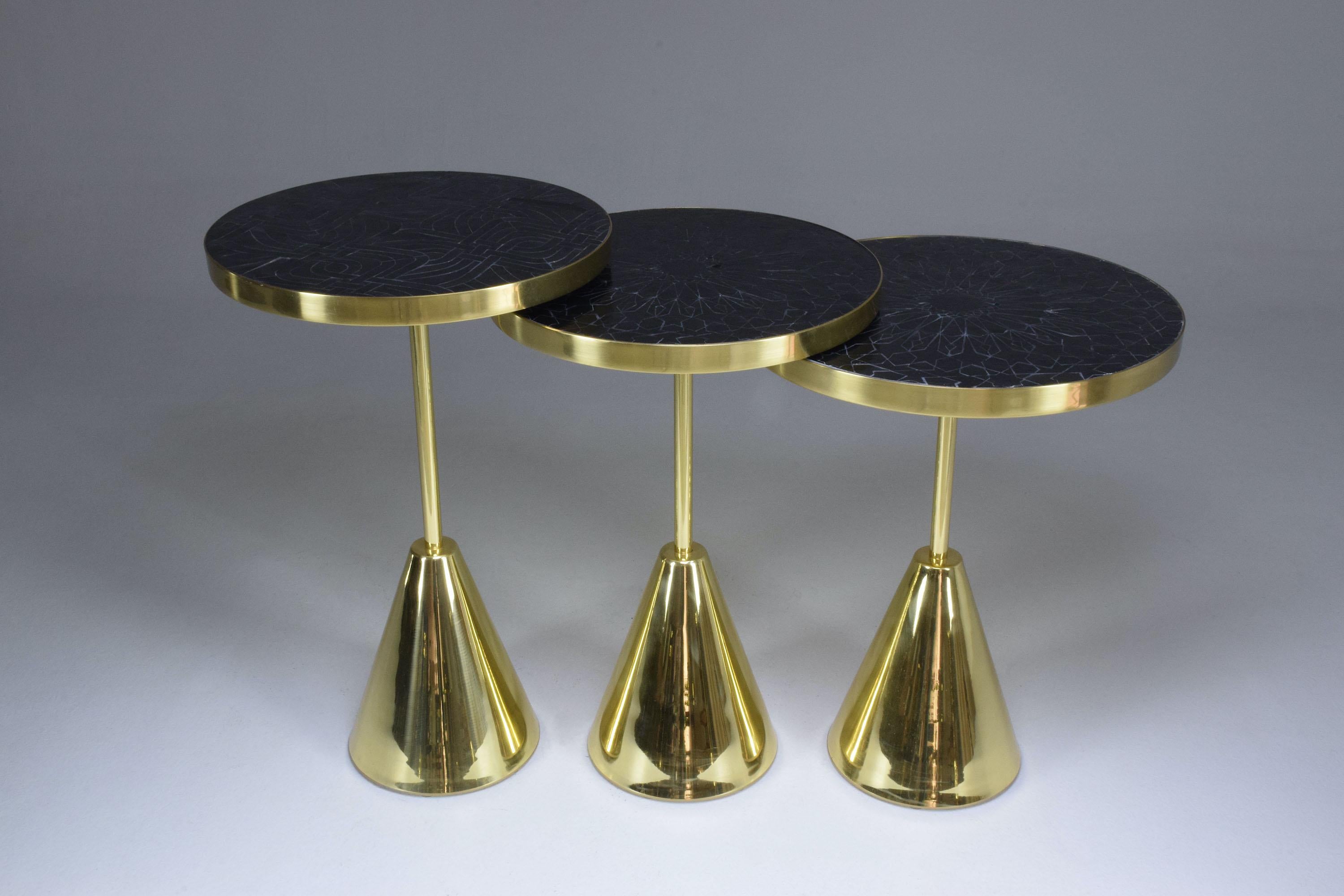 ZEL AFELLA — Brass Side Table with Hand-Cut Zellige Mosaic For Sale 3
