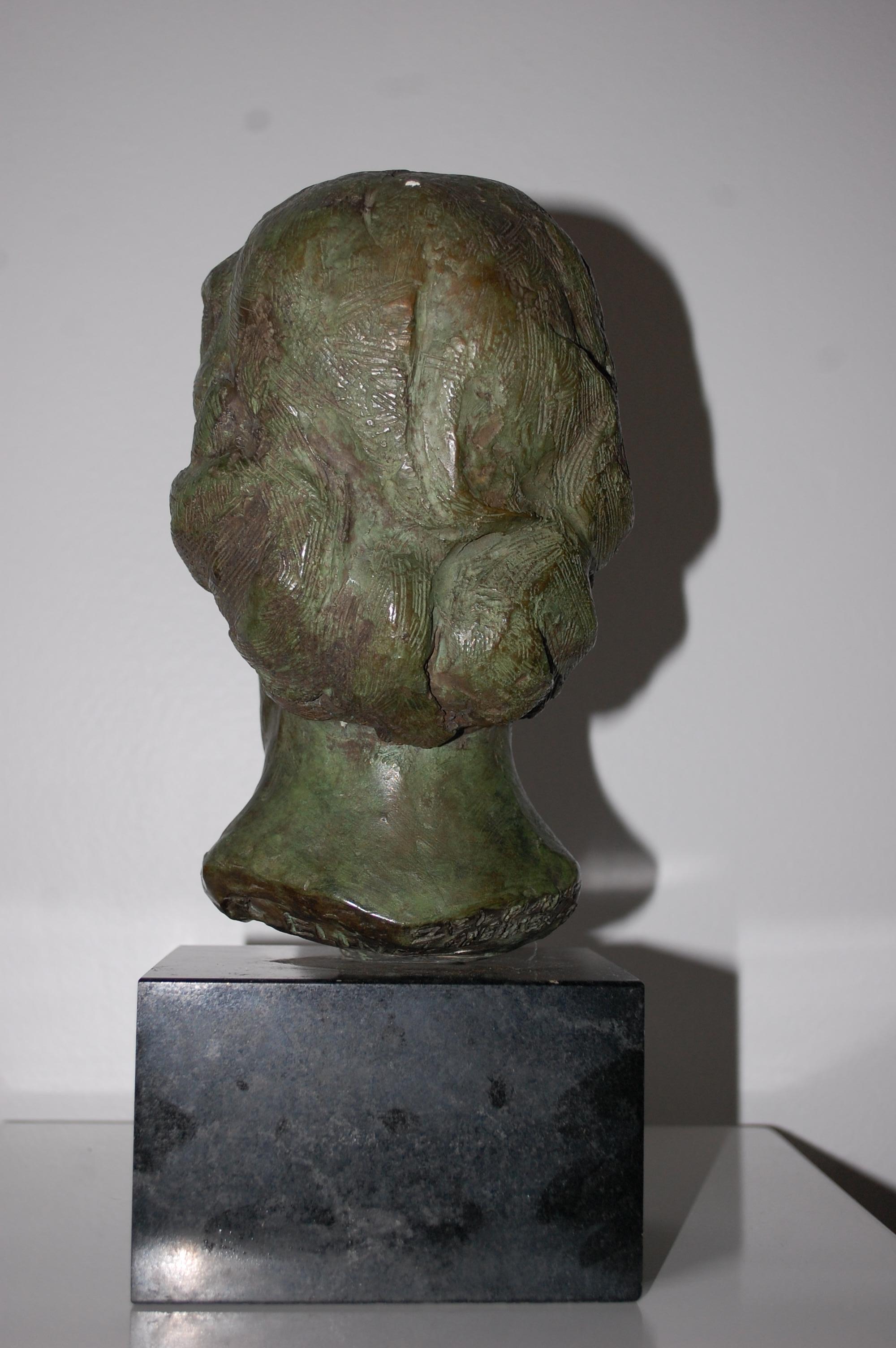 Busto de bronce Elaine 2